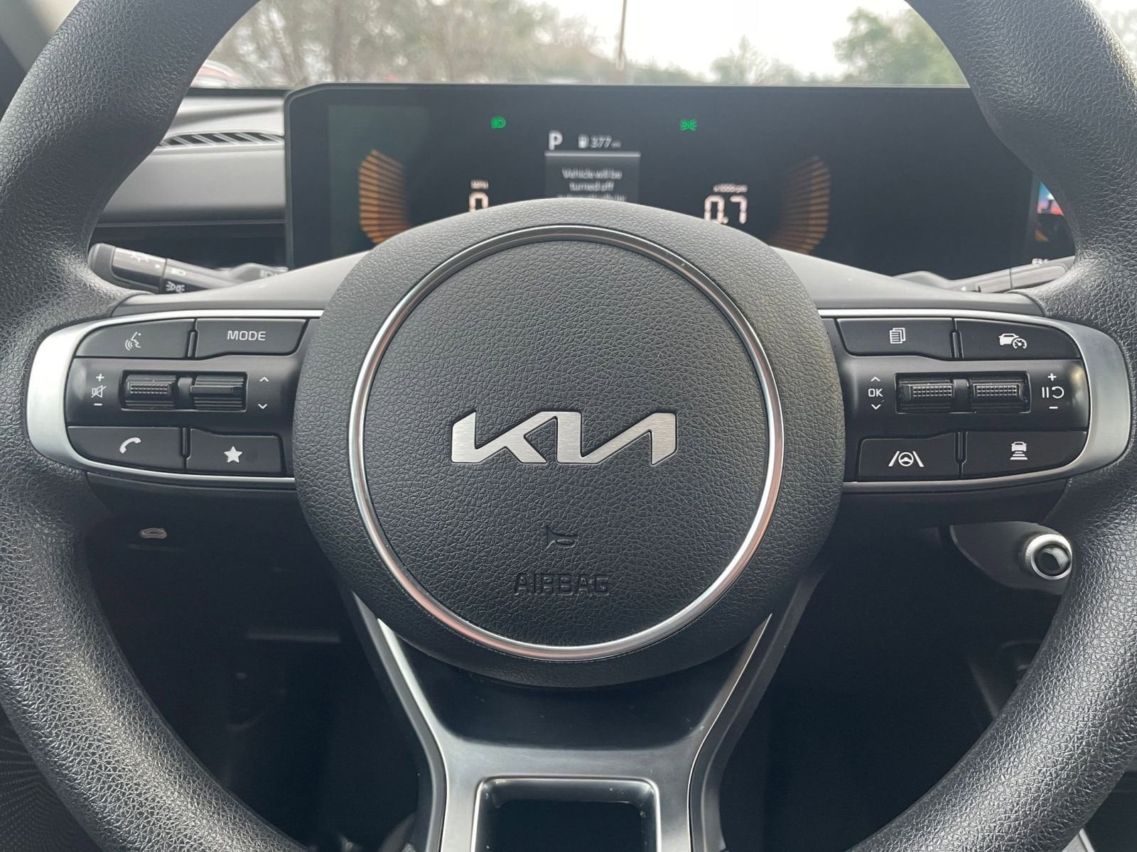 Thumbnail: 2025 Kia K5 - 27