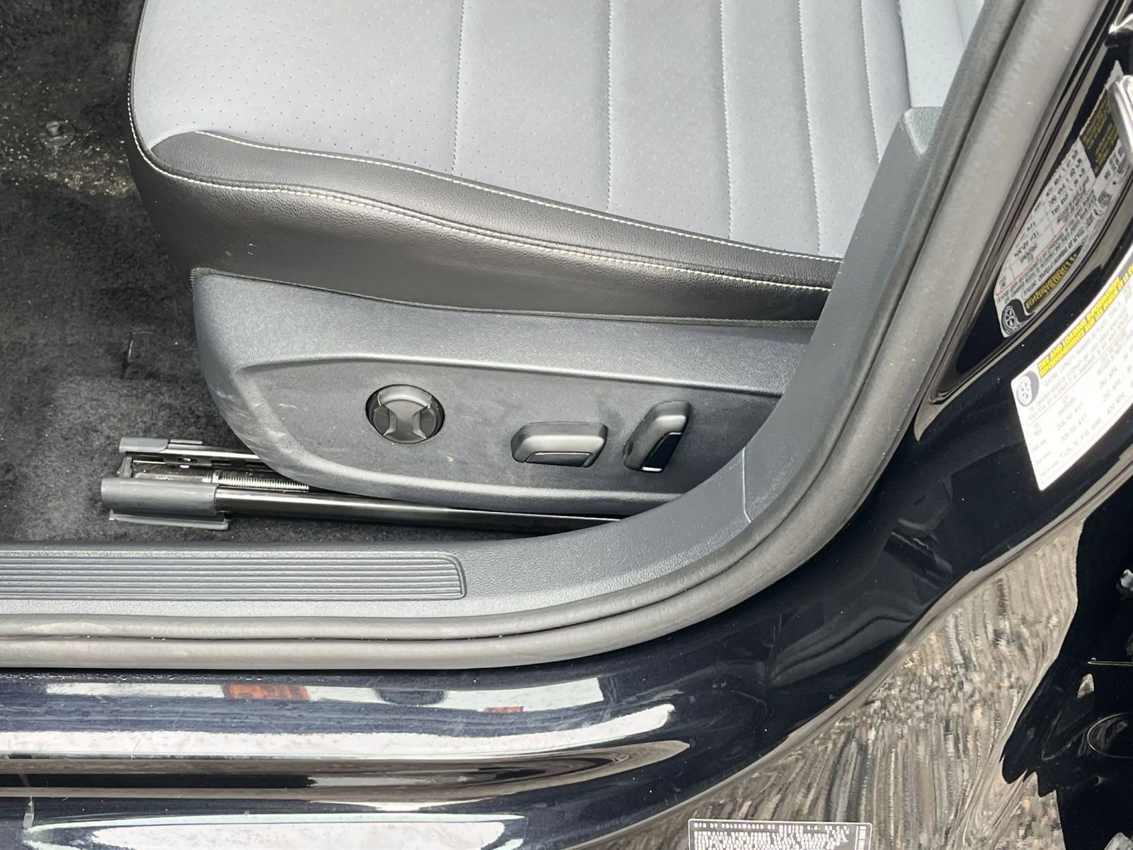 Thumbnail: 2025 Volkswagen Jetta - 23