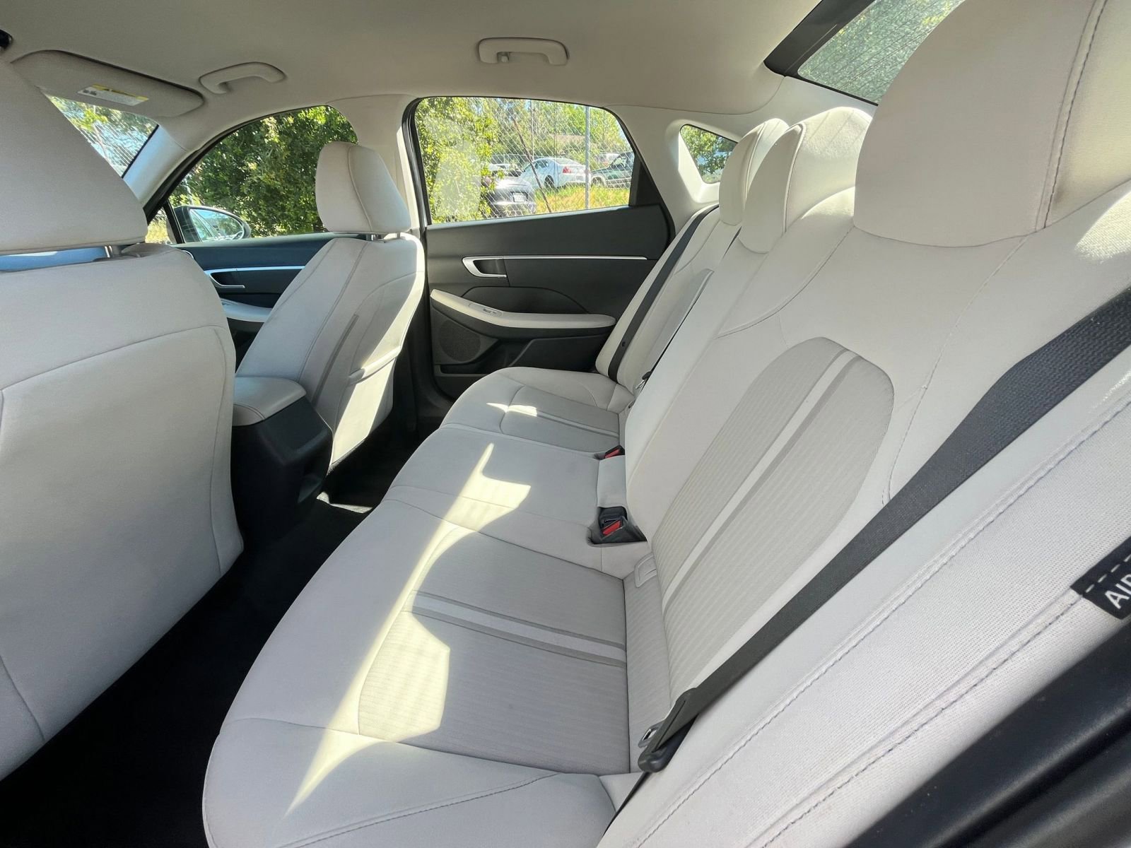 Thumbnail: 2023 Hyundai Sonata - 23