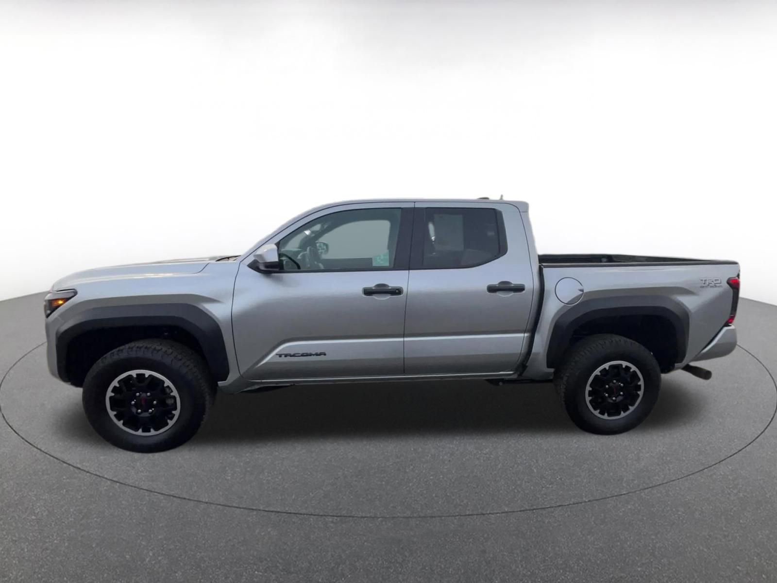 Thumbnail: 2025 Toyota Tacoma - 9