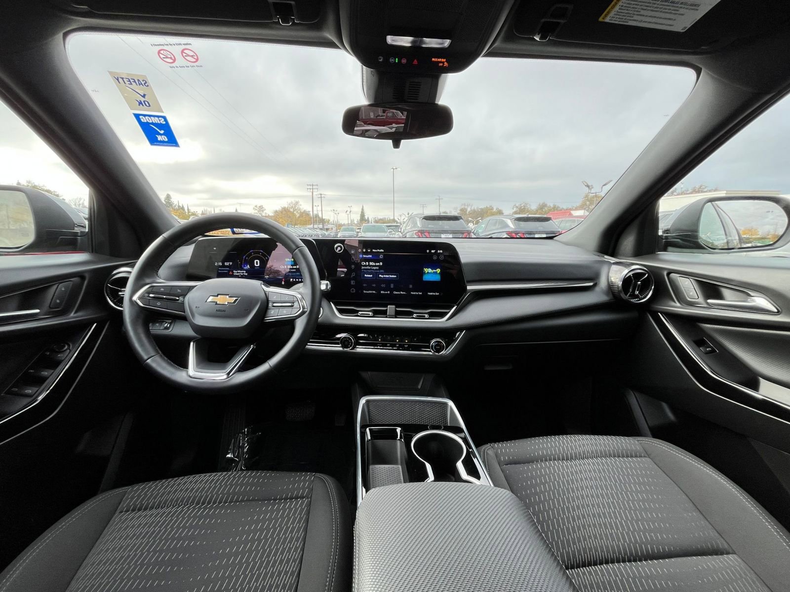 Thumbnail: 2025 Chevrolet Equinox - 32