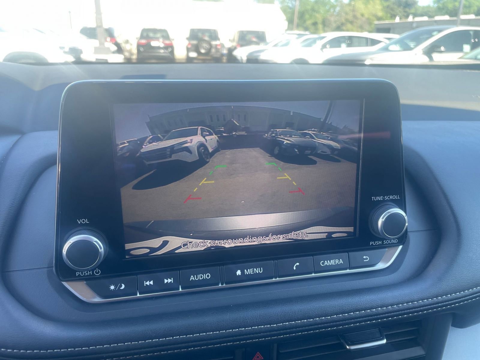 Thumbnail: 2025 Nissan Rogue - 25