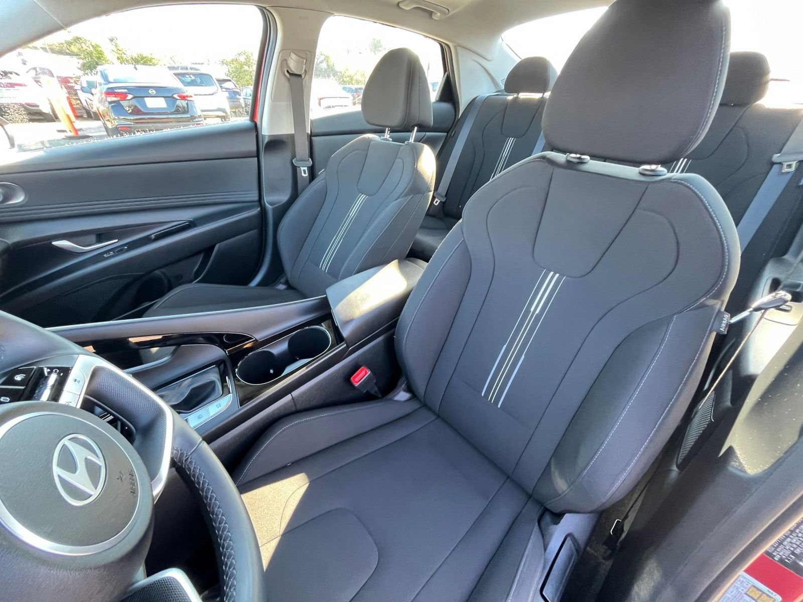 Thumbnail: 2025 Hyundai Elantra - 35