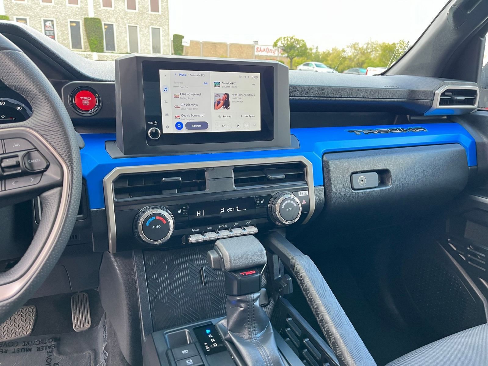 Thumbnail: 2025 Toyota Tacoma - 18