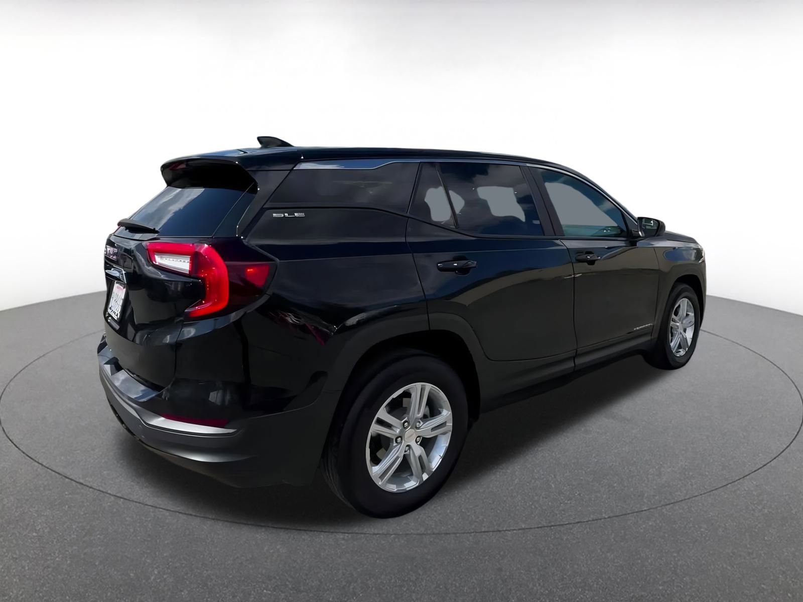 Thumbnail: 2024 GMC Terrain - 15