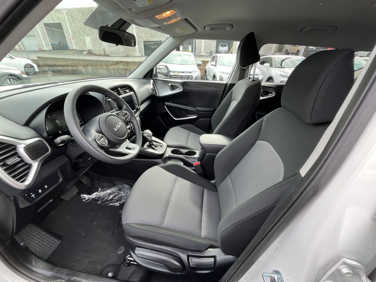 Thumbnail: 2025 Kia Soul - 24