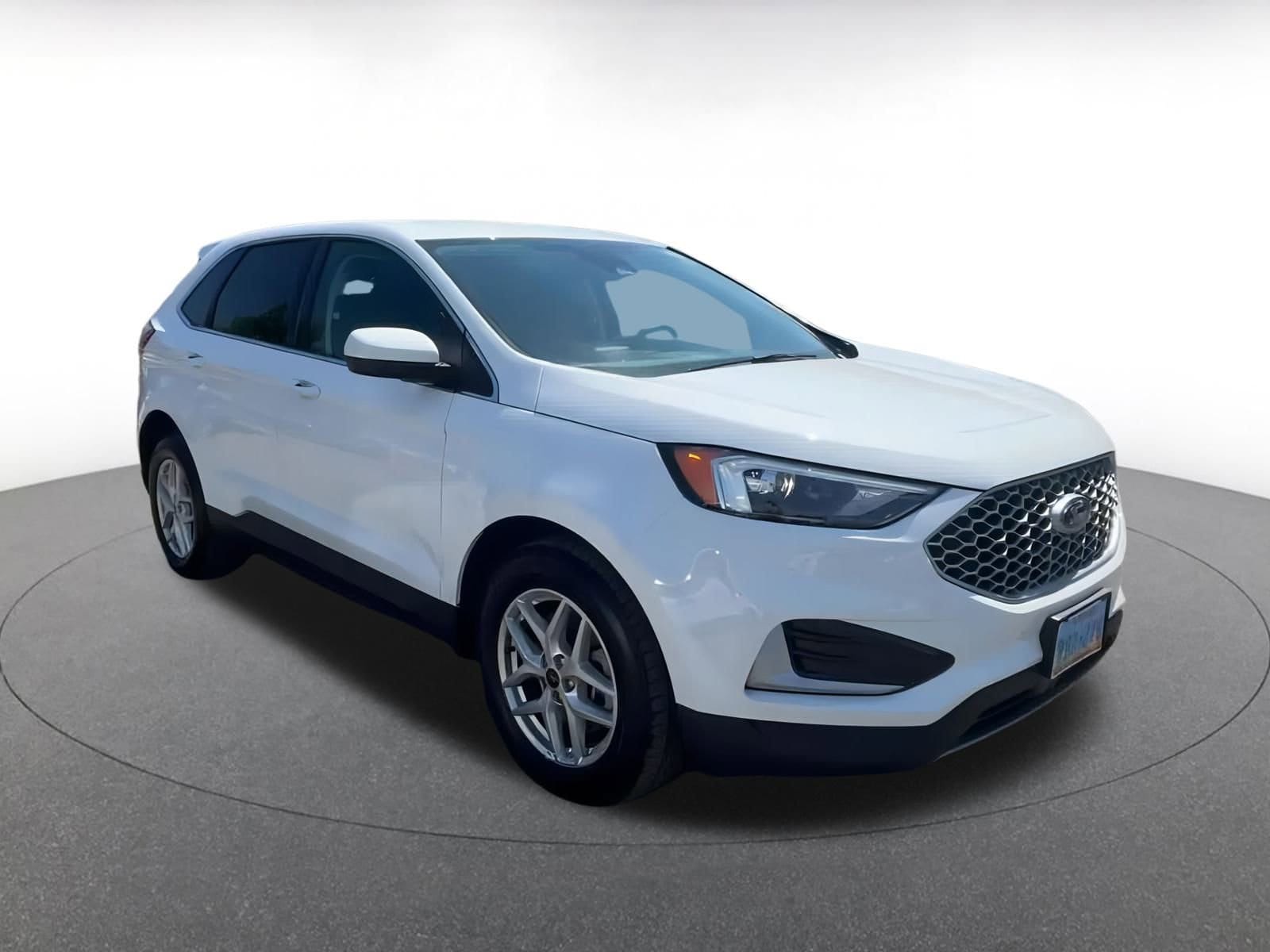 Thumbnail: 2024 Ford Edge - 3