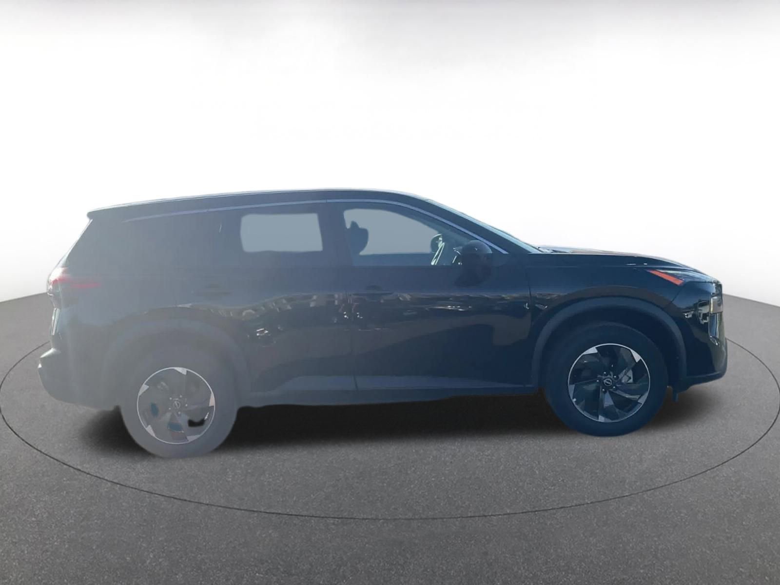 Thumbnail: 2024 Nissan Rogue - 16