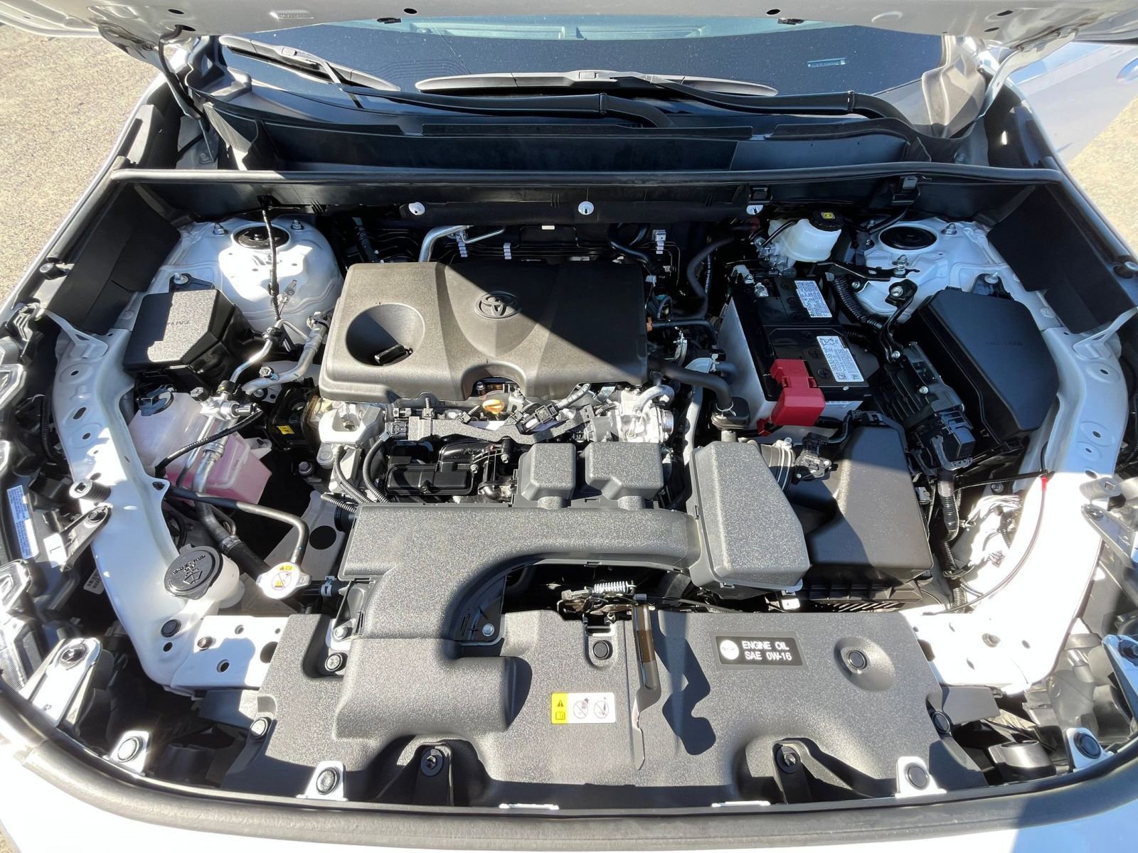 Thumbnail: 2025 Toyota RAV4 - 32