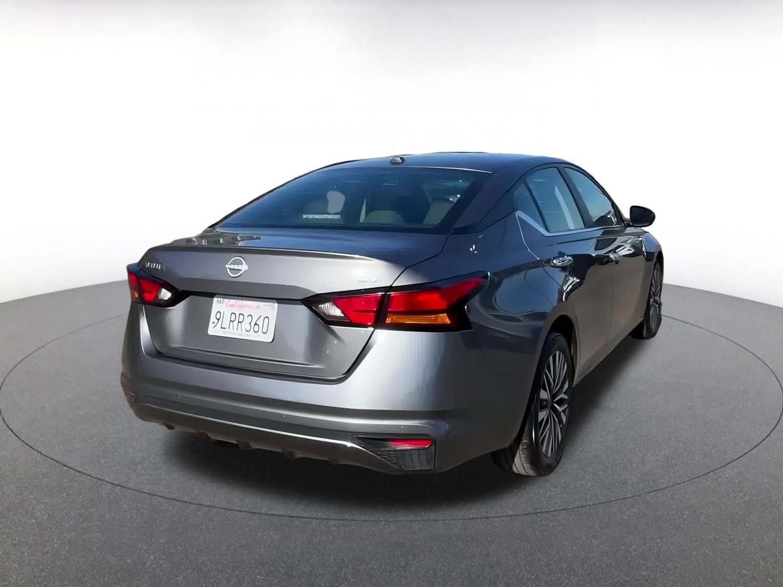Thumbnail: 2024 Nissan Altima - 12