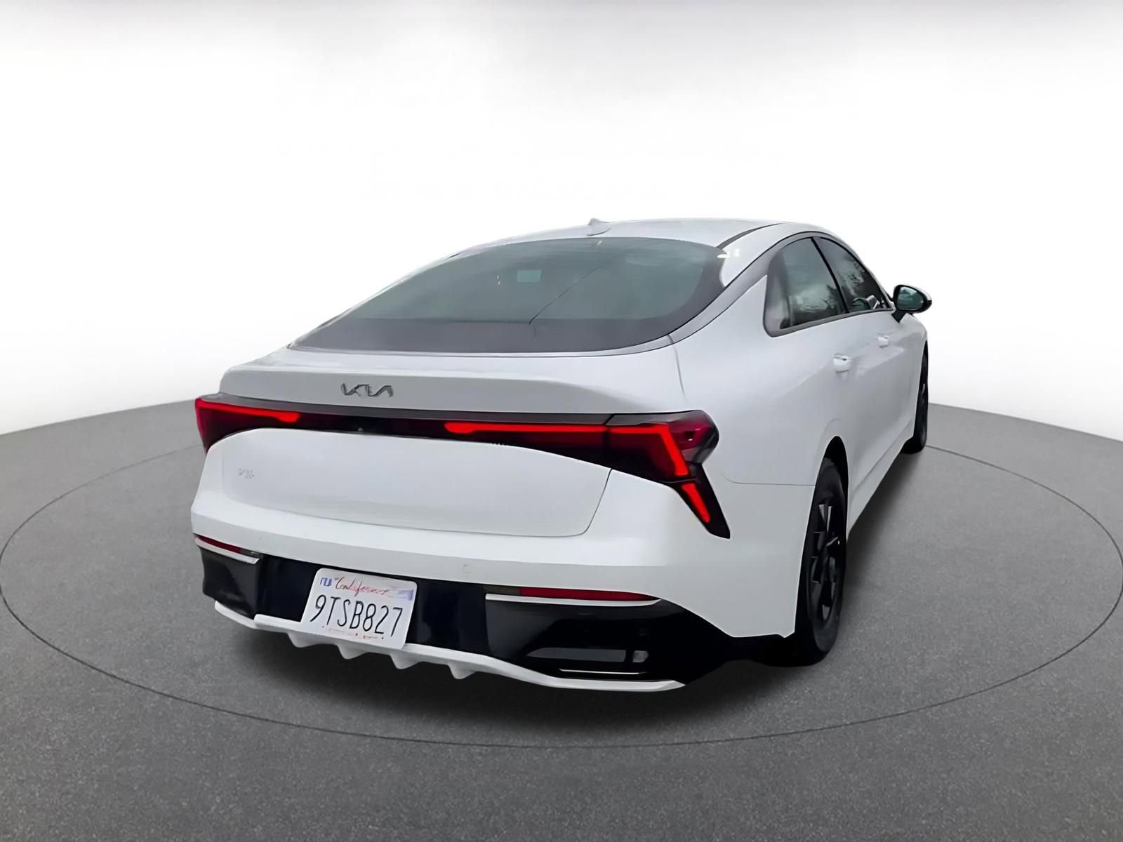 Thumbnail: 2025 Kia K5 - 14