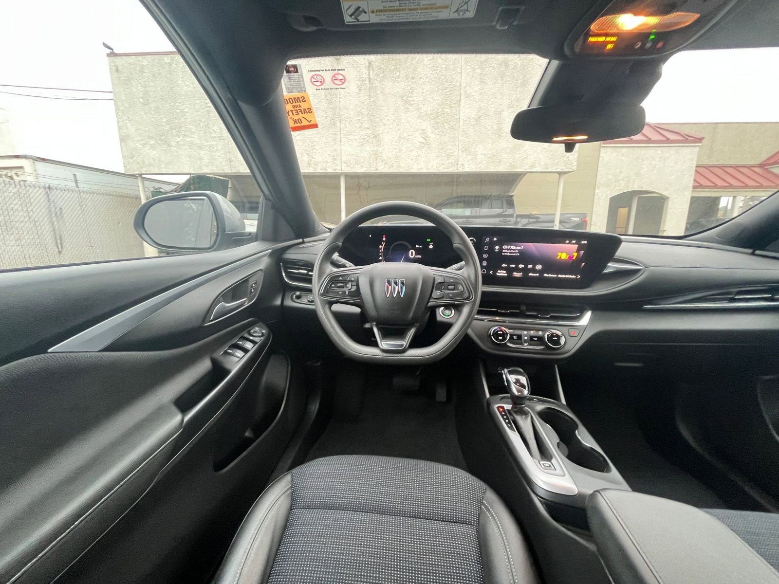 Thumbnail: 2025 Buick Envista - 32