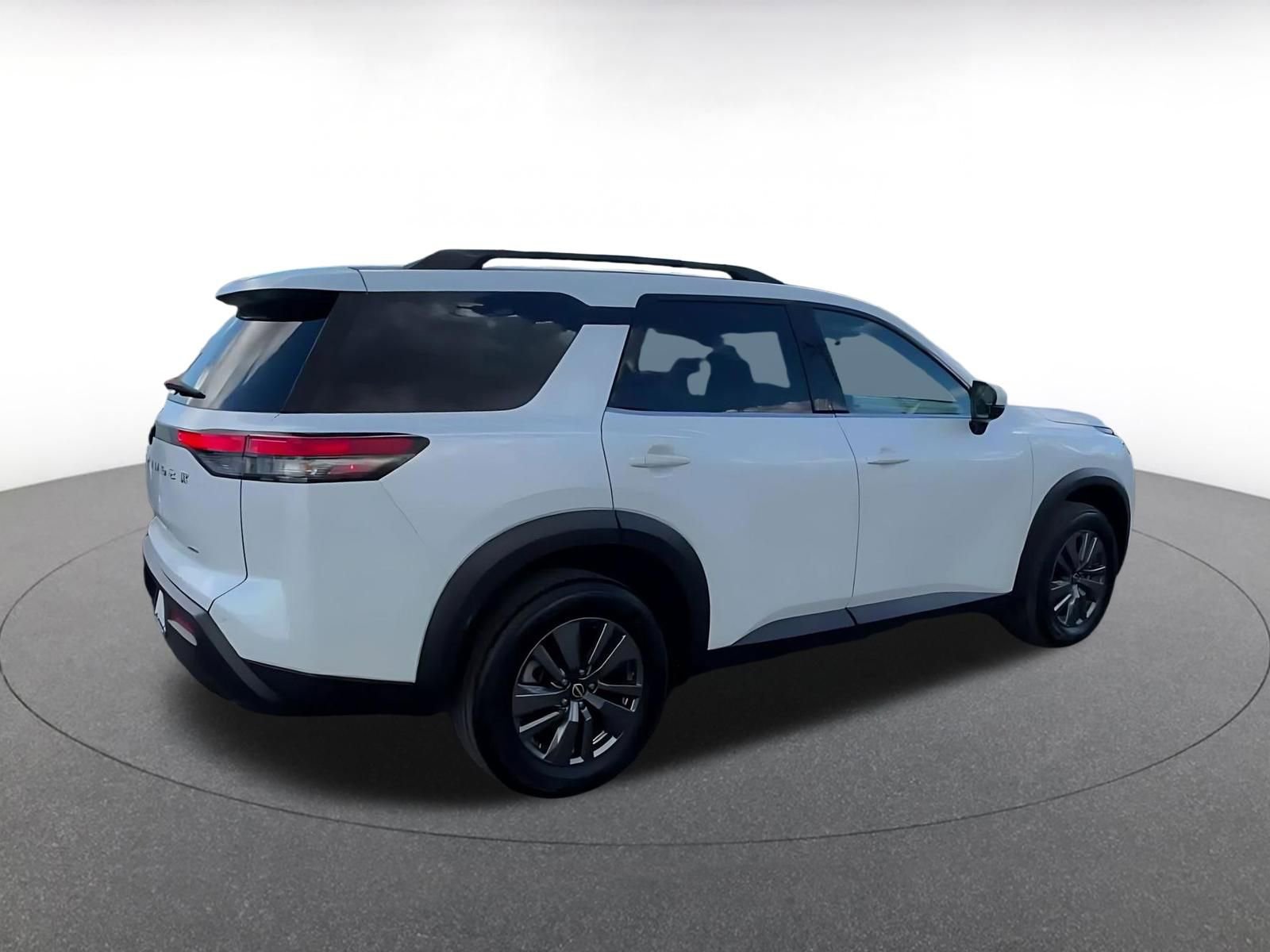 Thumbnail: 2025 Nissan Pathfinder - 14