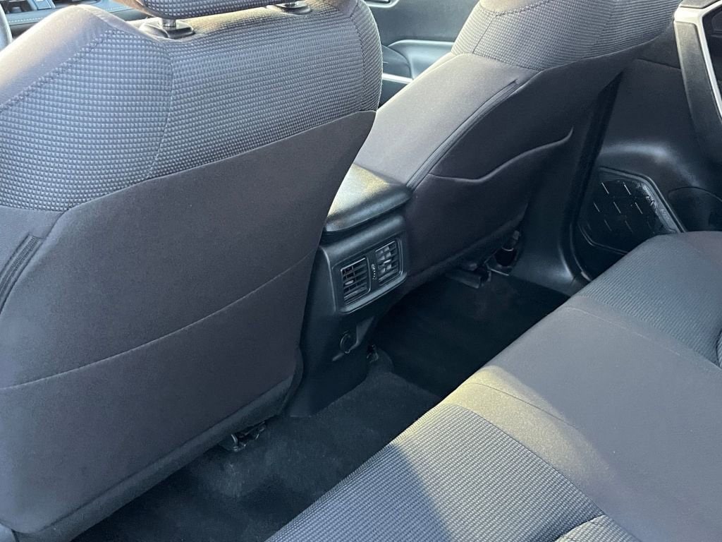 Thumbnail: 2025 Toyota RAV4 - 34