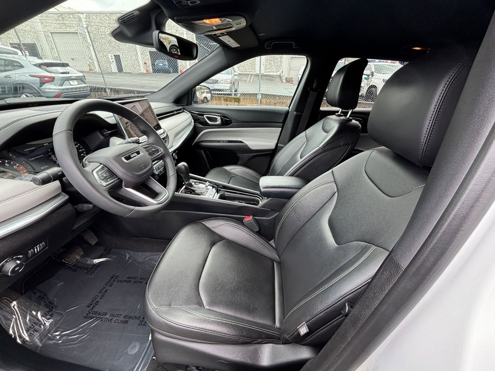 Thumbnail: 2025 Jeep Compass - 28