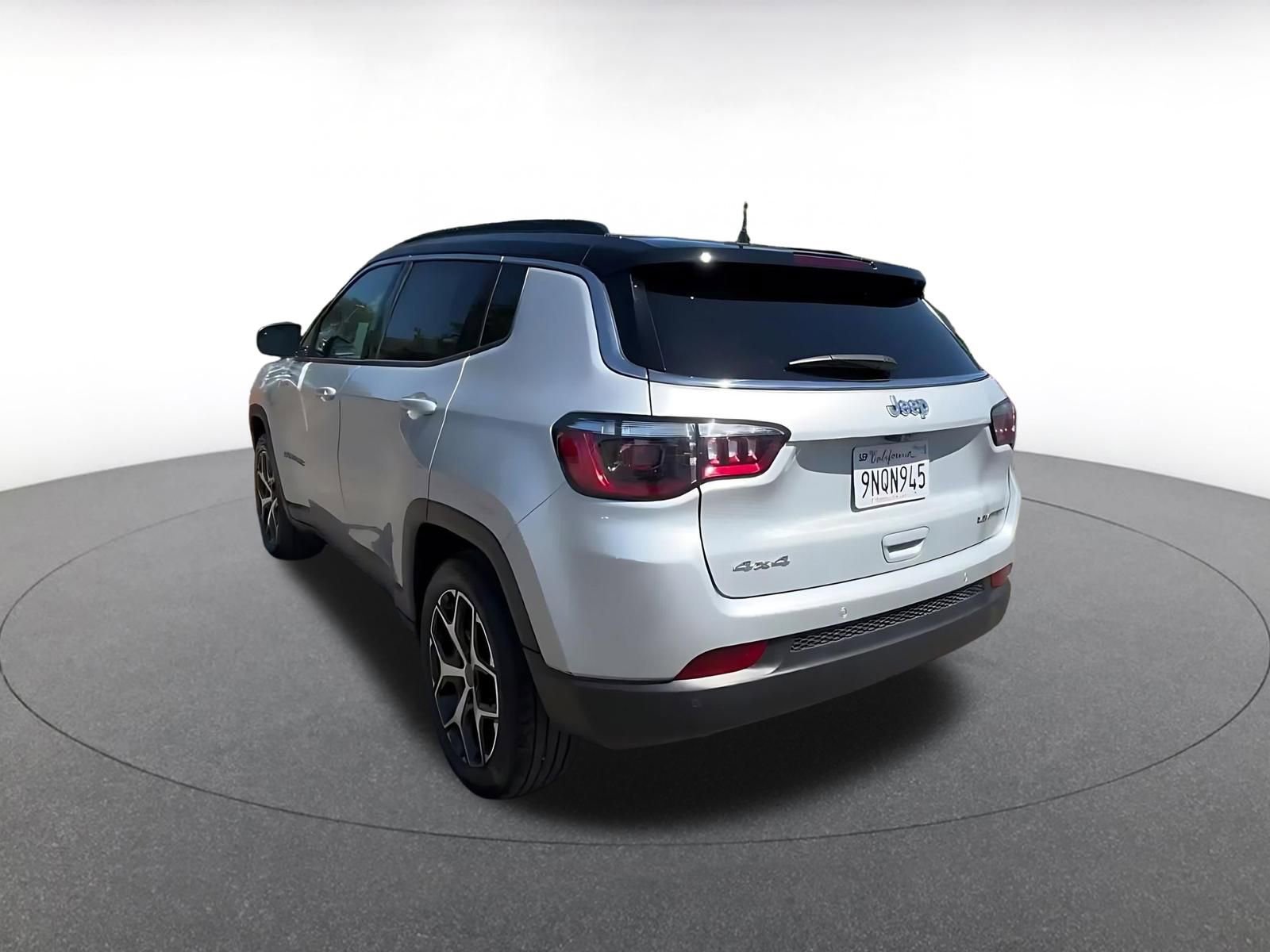 Thumbnail: 2025 Jeep Compass - 11