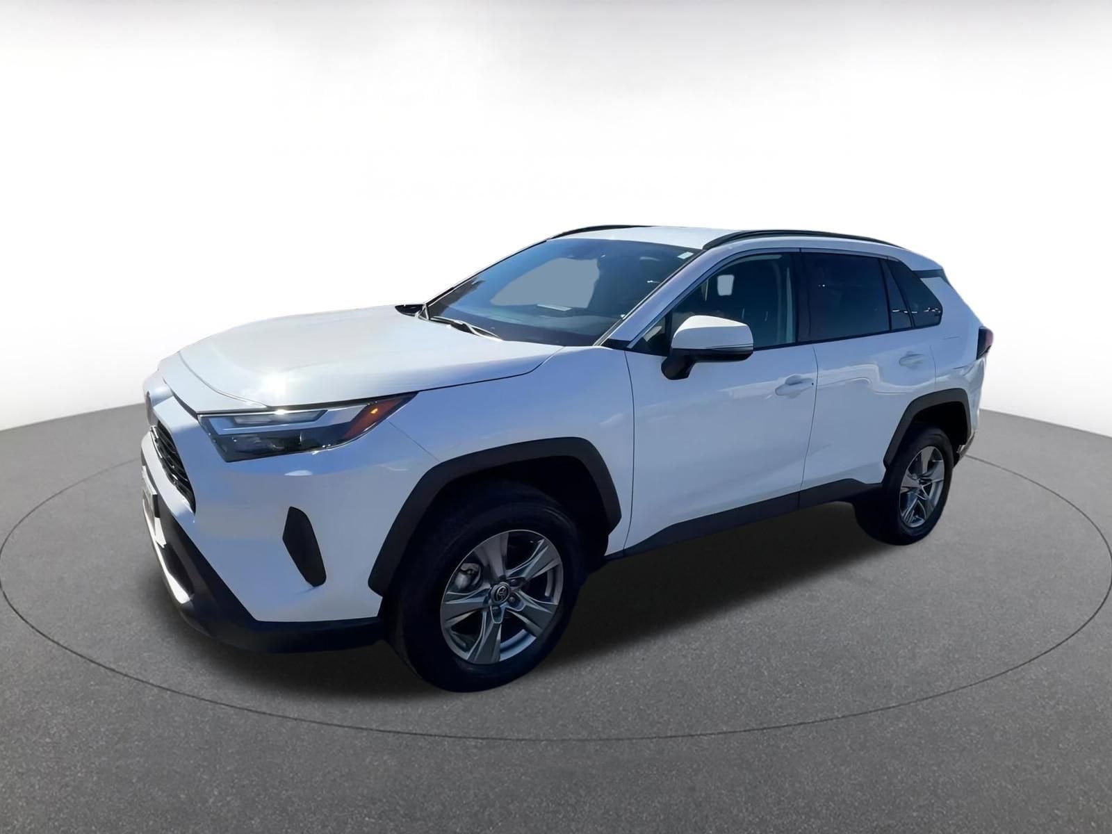 Thumbnail: 2025 Toyota RAV4 - 8