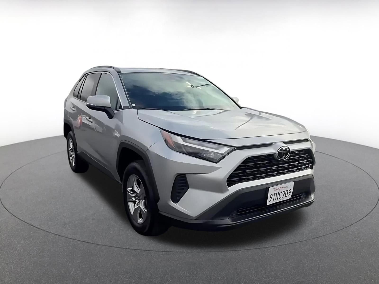 Thumbnail: 2025 Toyota RAV4 - 3