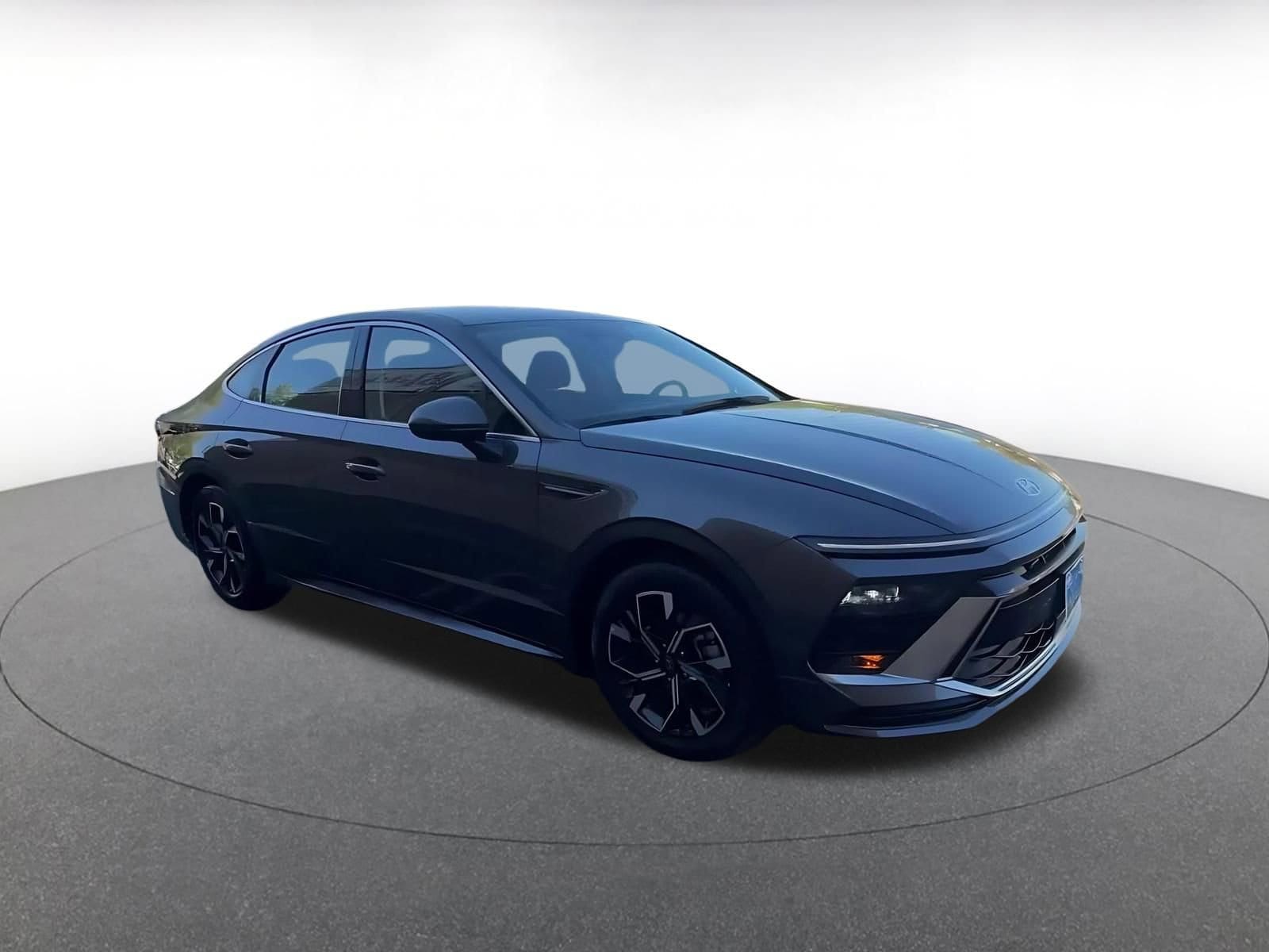 Thumbnail: 2025 Hyundai Sonata - 2