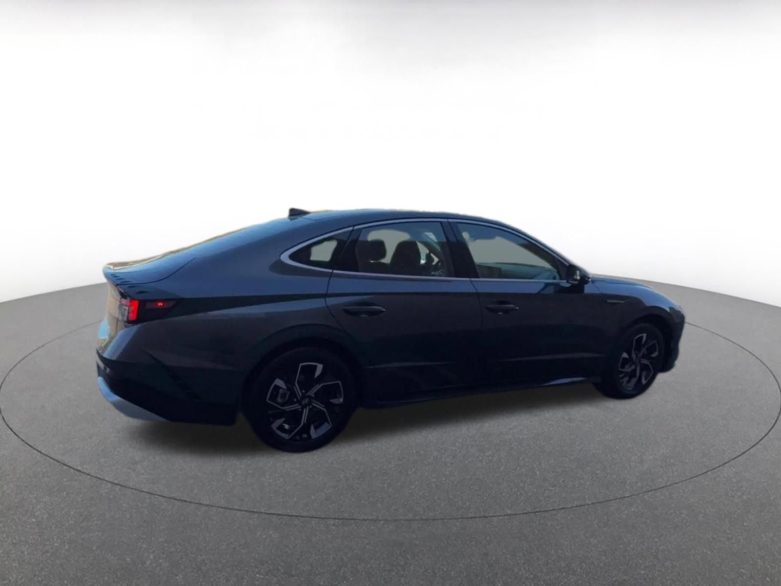 Thumbnail: 2025 Hyundai Sonata - 15