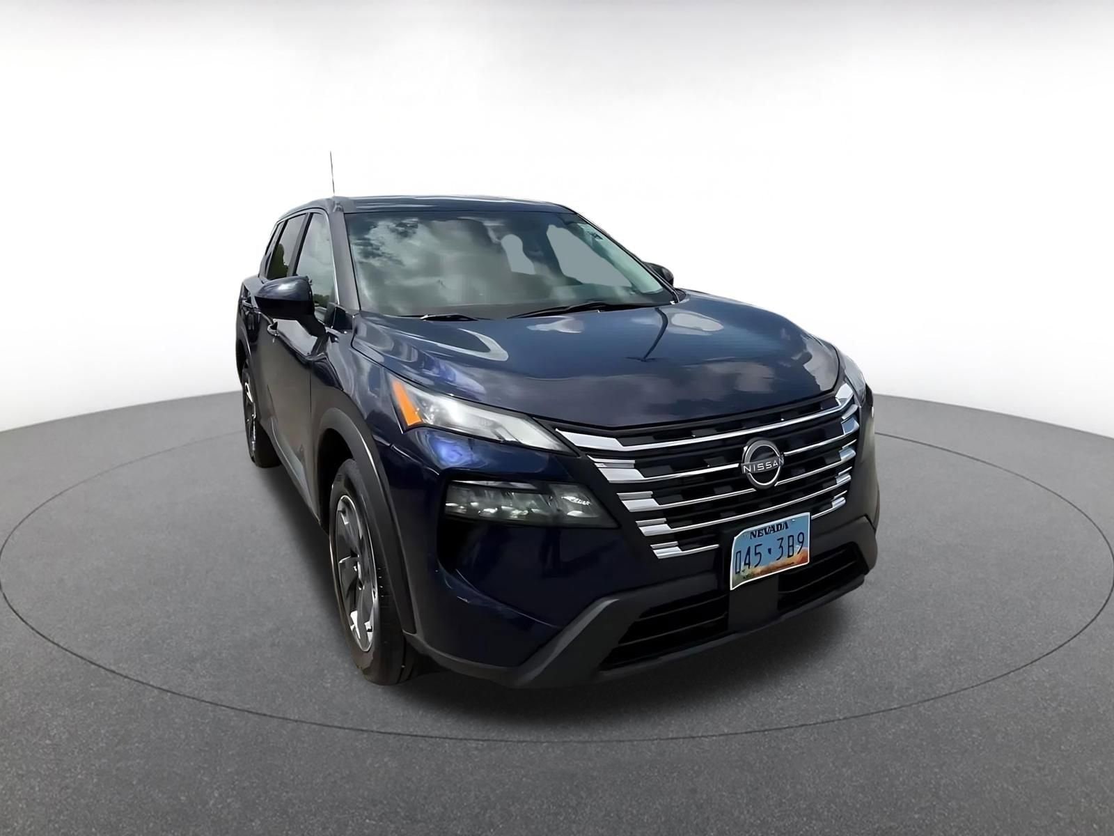 Thumbnail: 2025 Nissan Rogue - 3