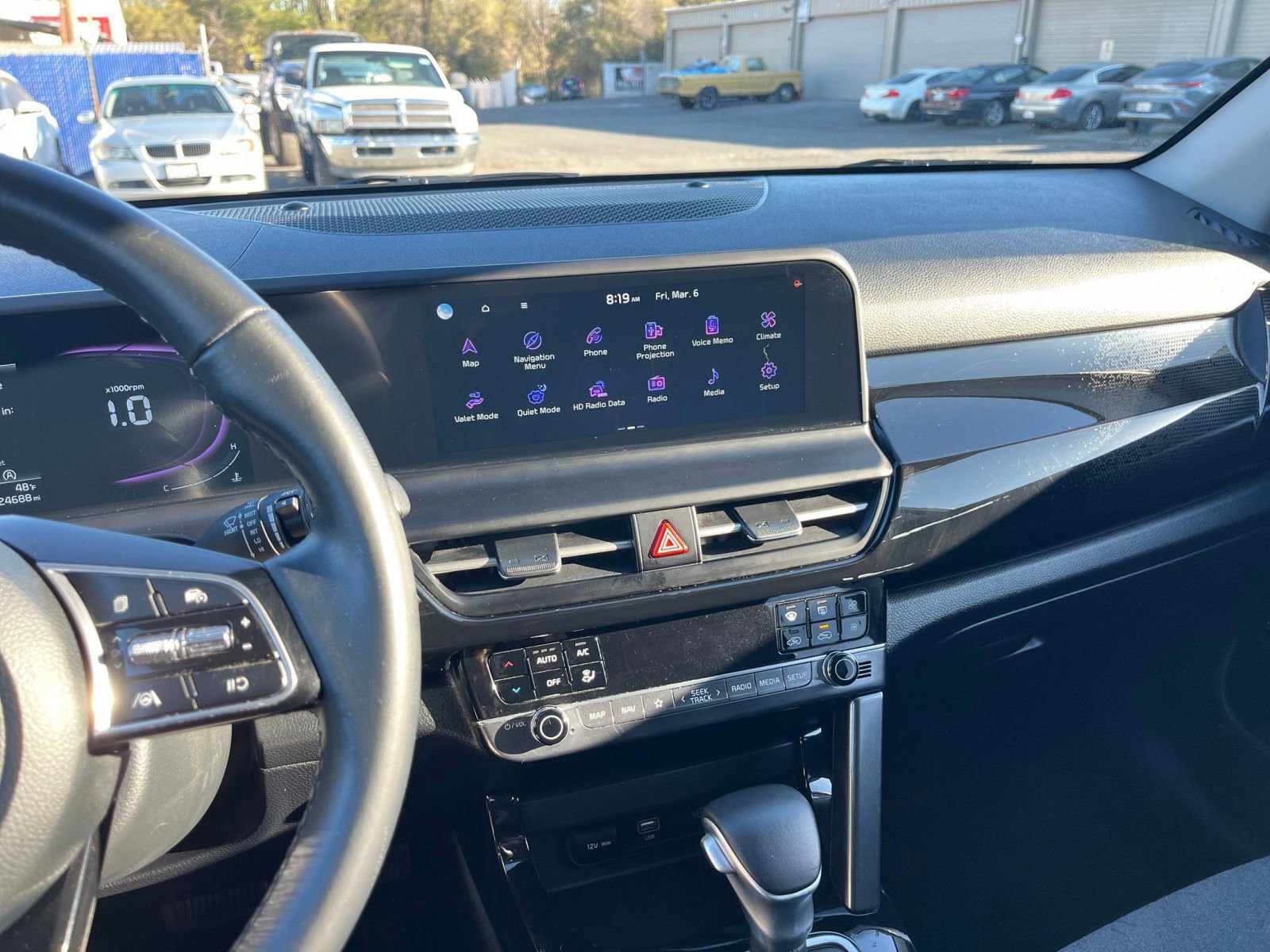 Thumbnail: 2025 Kia Seltos - 17