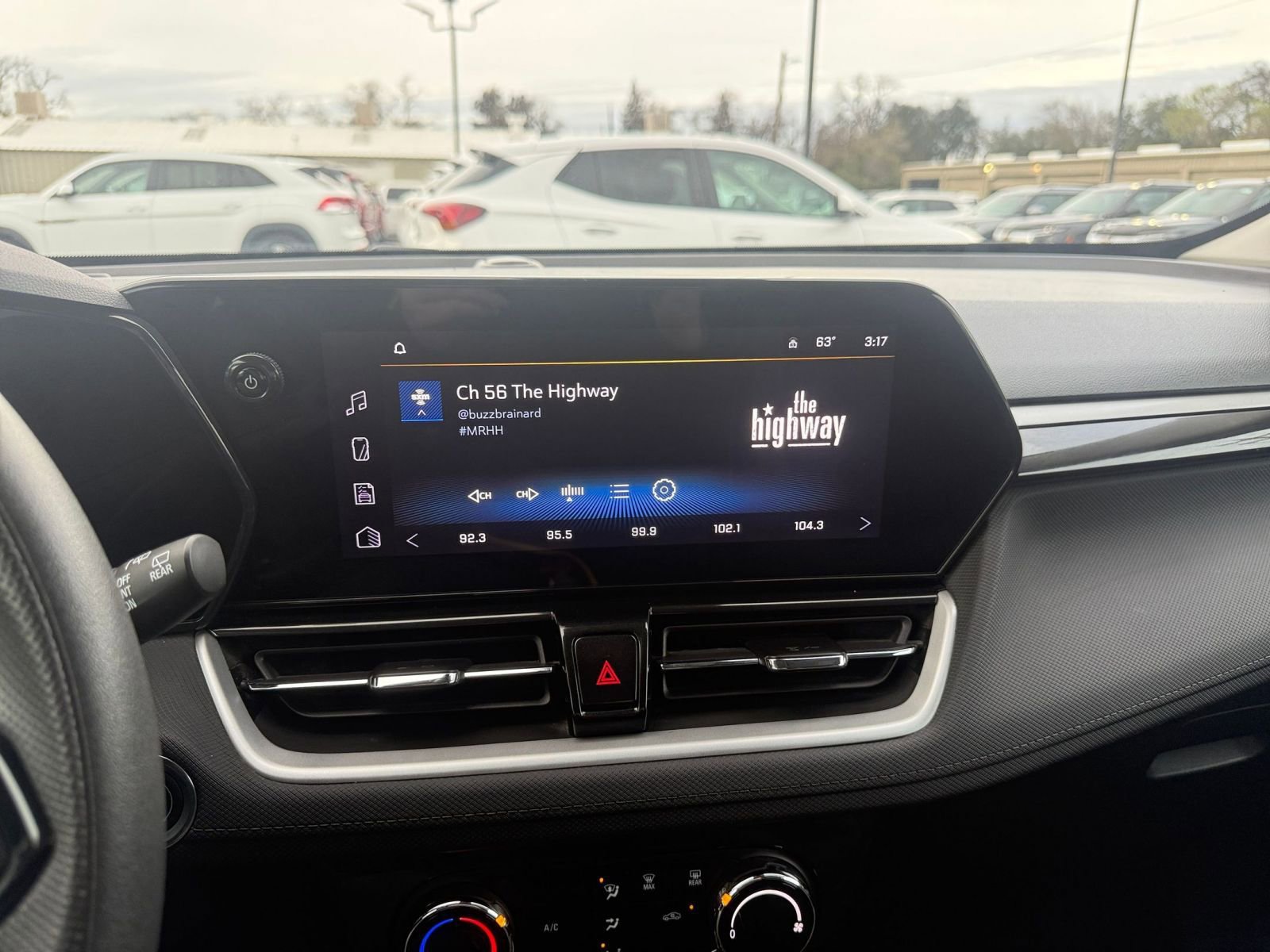 Thumbnail: 2025 Chevrolet TrailBlazer - 21