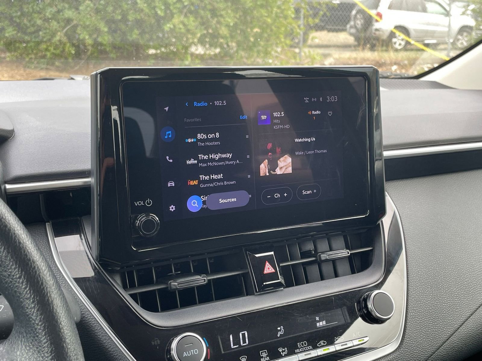 Thumbnail: 2023 Toyota Corolla - 21