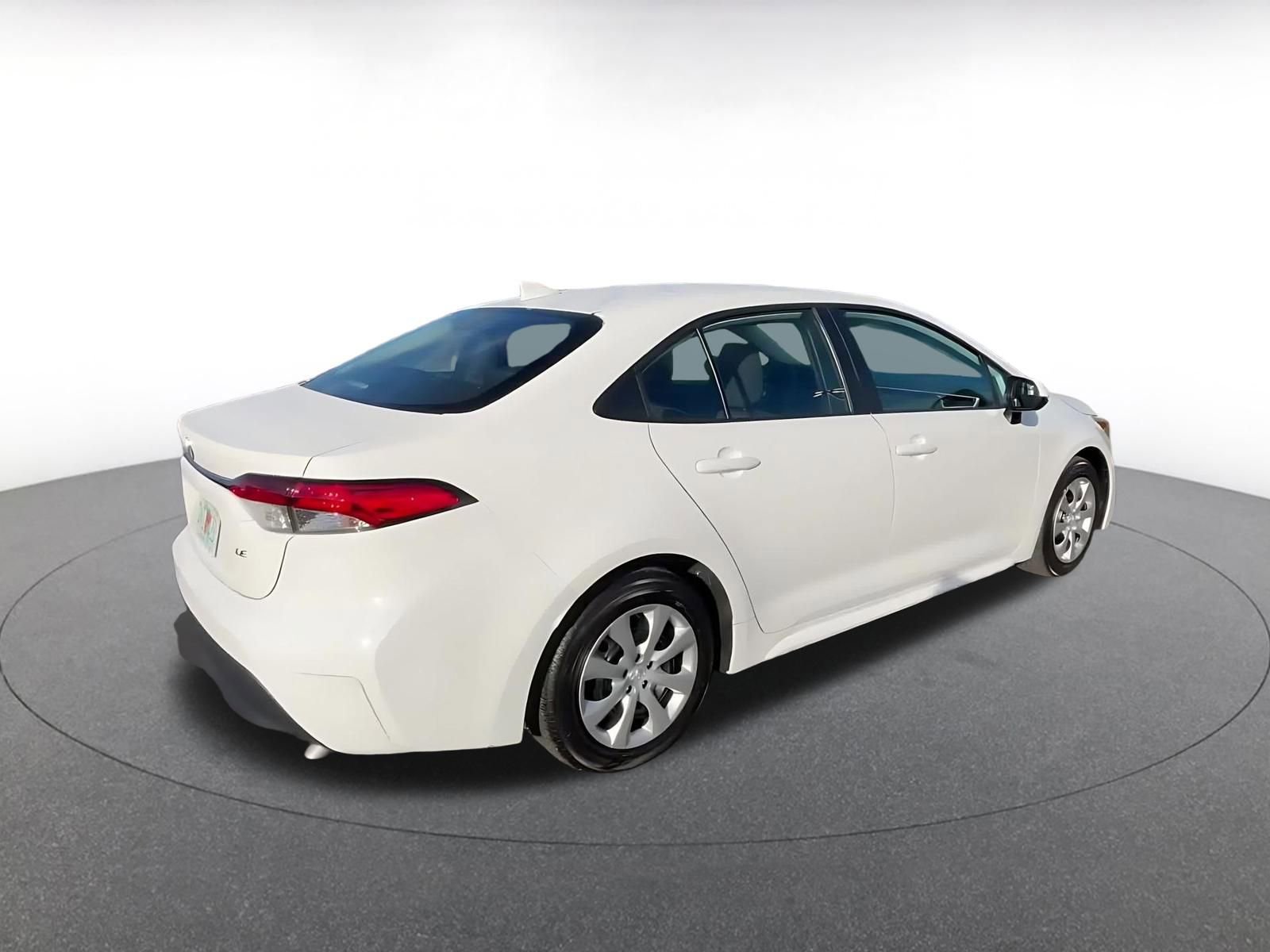 Thumbnail: 2025 Toyota Corolla - 15