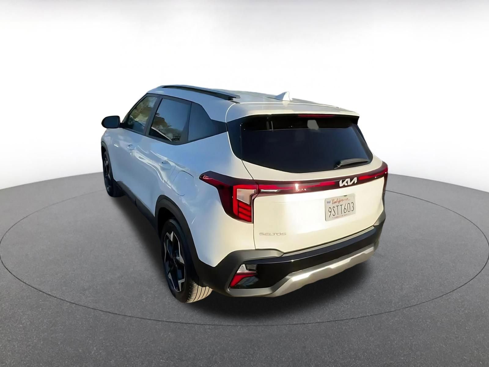 Thumbnail: 2025 Kia Seltos - 11