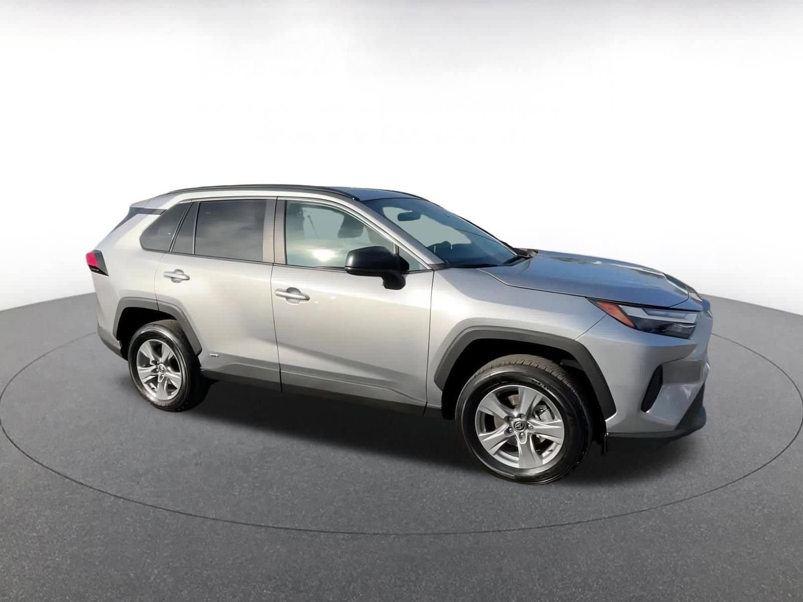 Thumbnail: 2025 Toyota RAV4 - 2