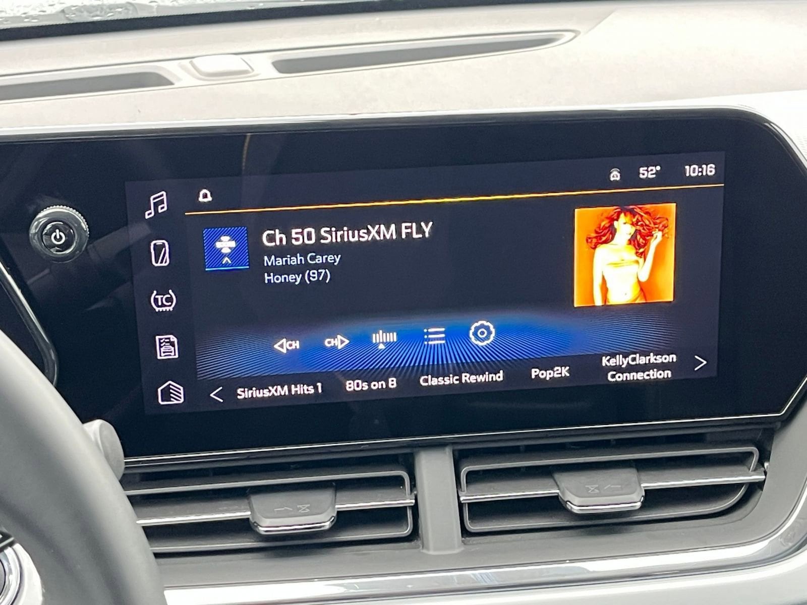 Thumbnail: 2025 Chevrolet Trax - 21