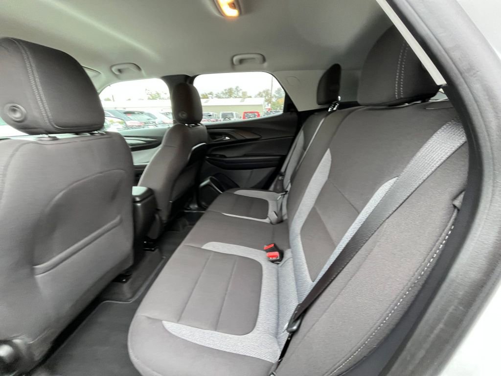 Thumbnail: 2025 Chevrolet TrailBlazer - 28