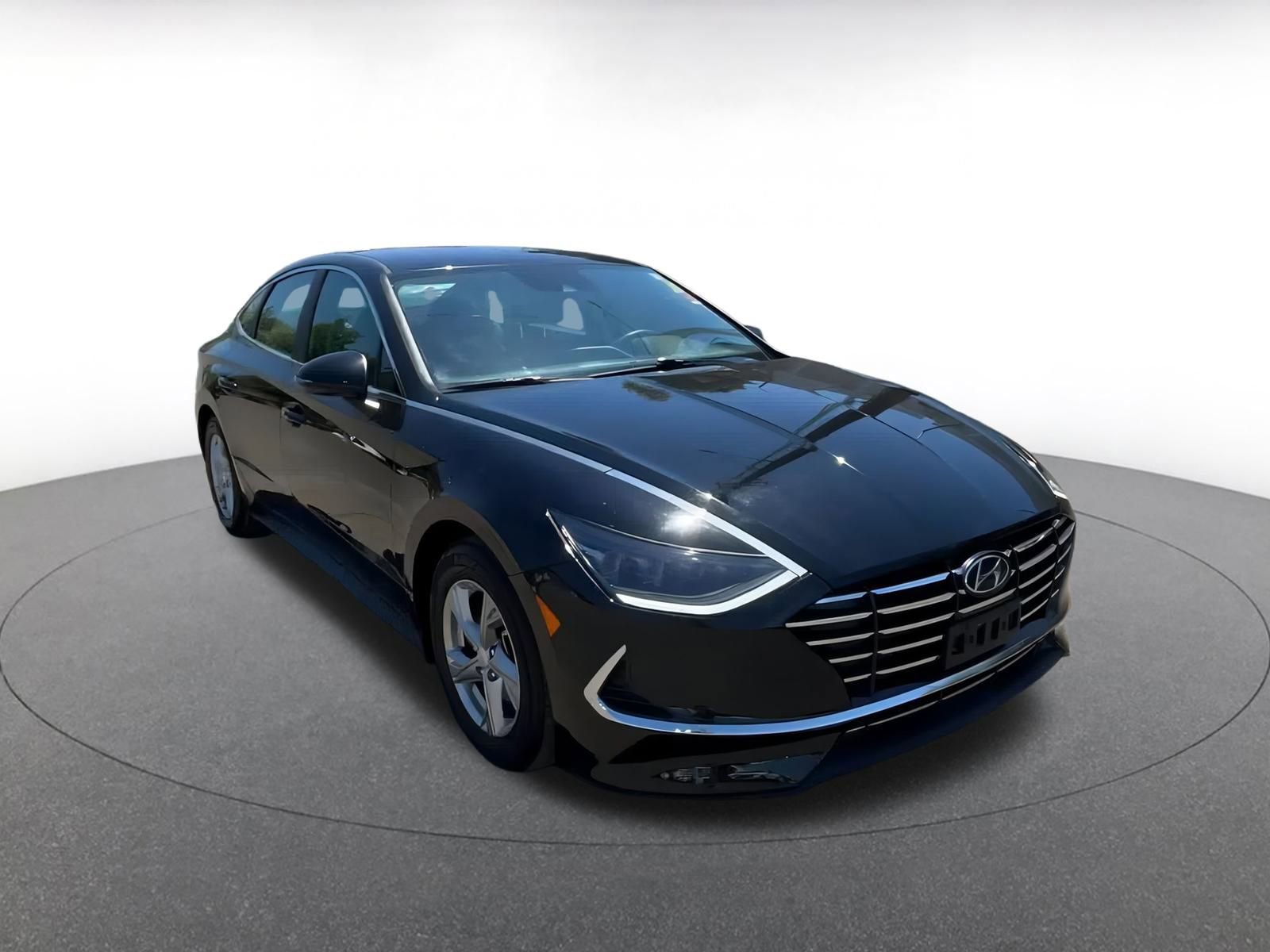 Thumbnail: 2023 Hyundai Sonata - 3