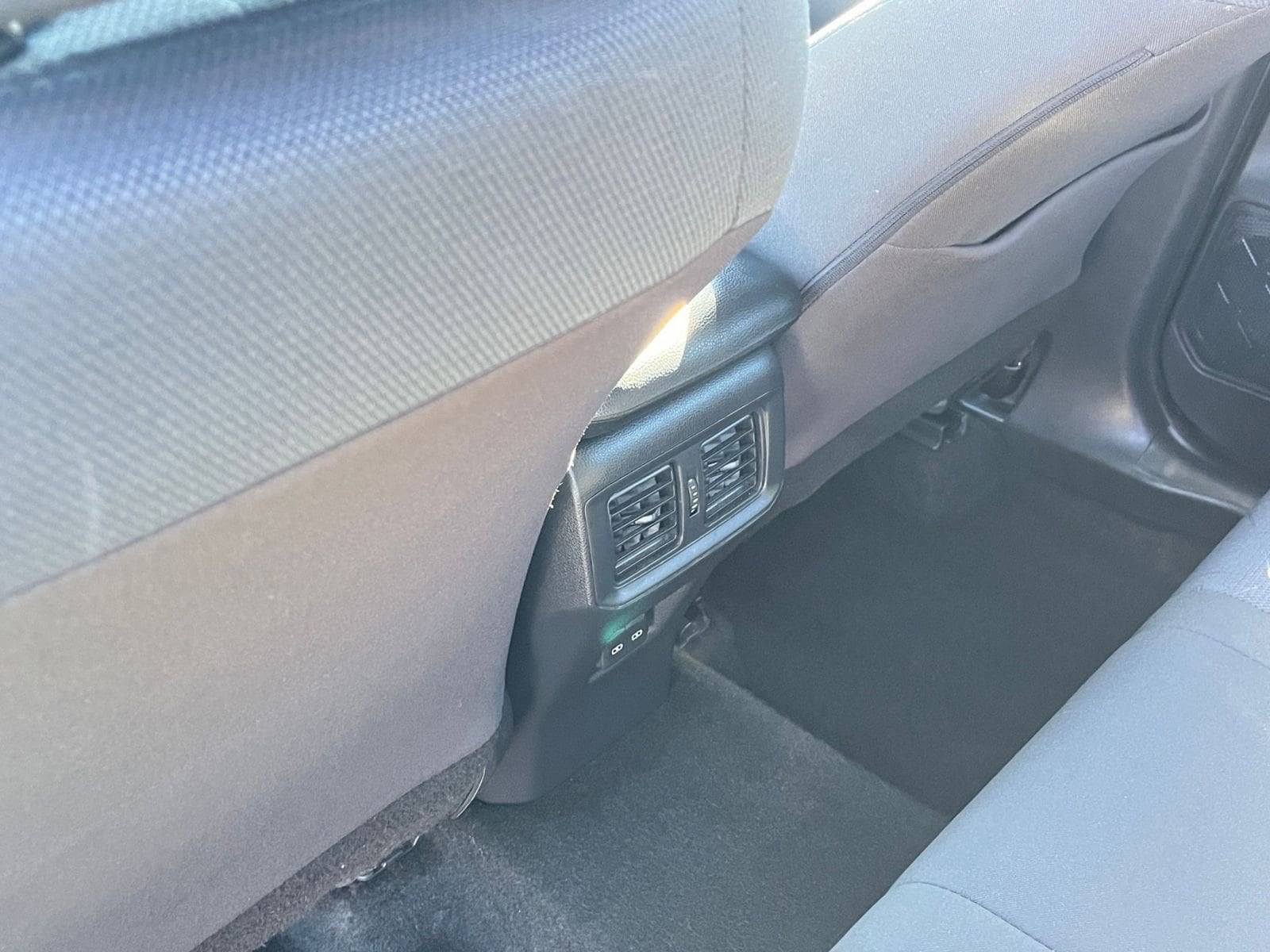 Thumbnail: 2025 Toyota RAV4 - 24