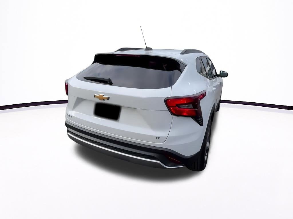 Thumbnail: 2025 Chevrolet Trax - 14