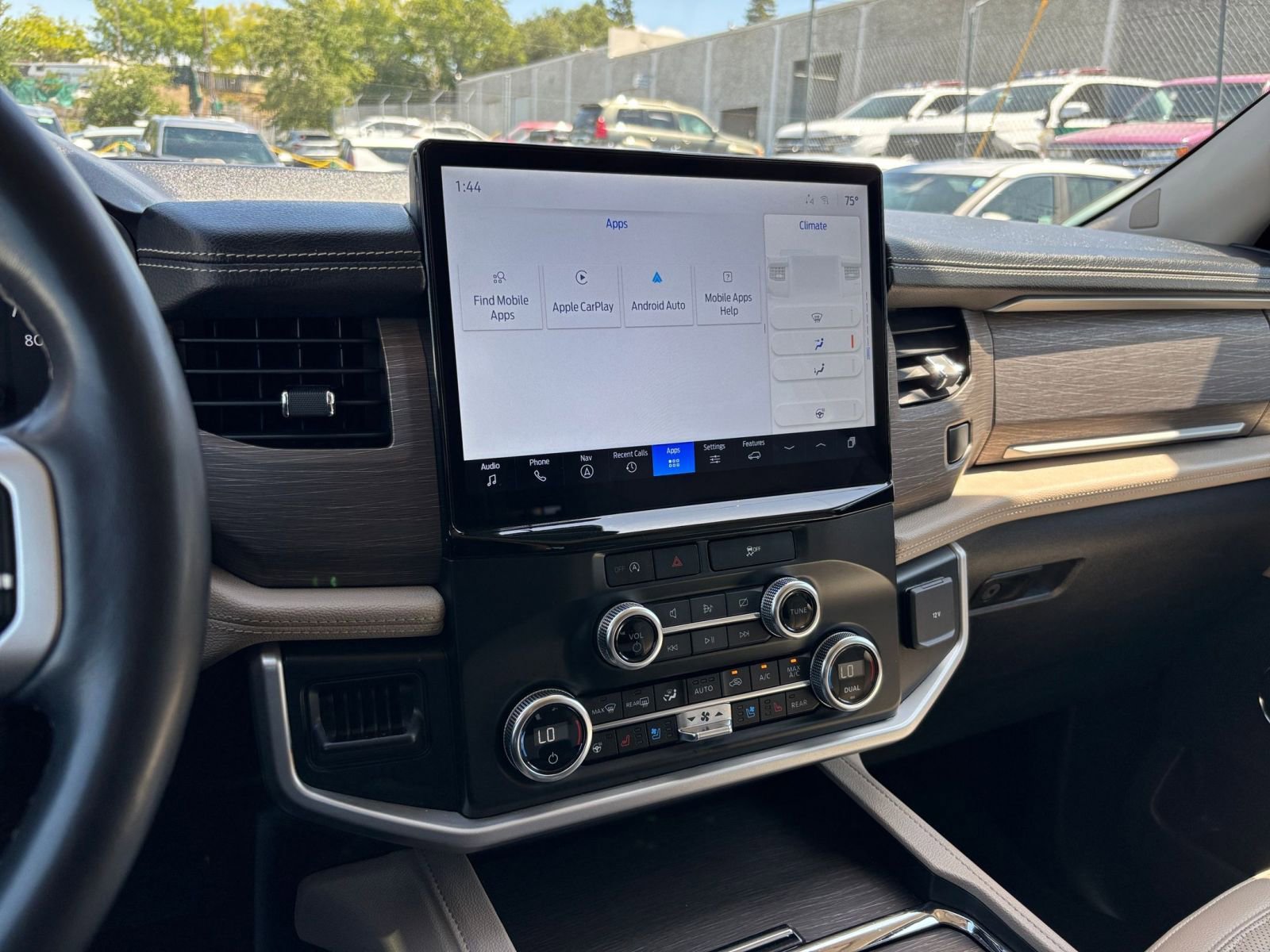 Thumbnail: 2024 Ford Expedition MAX - 17