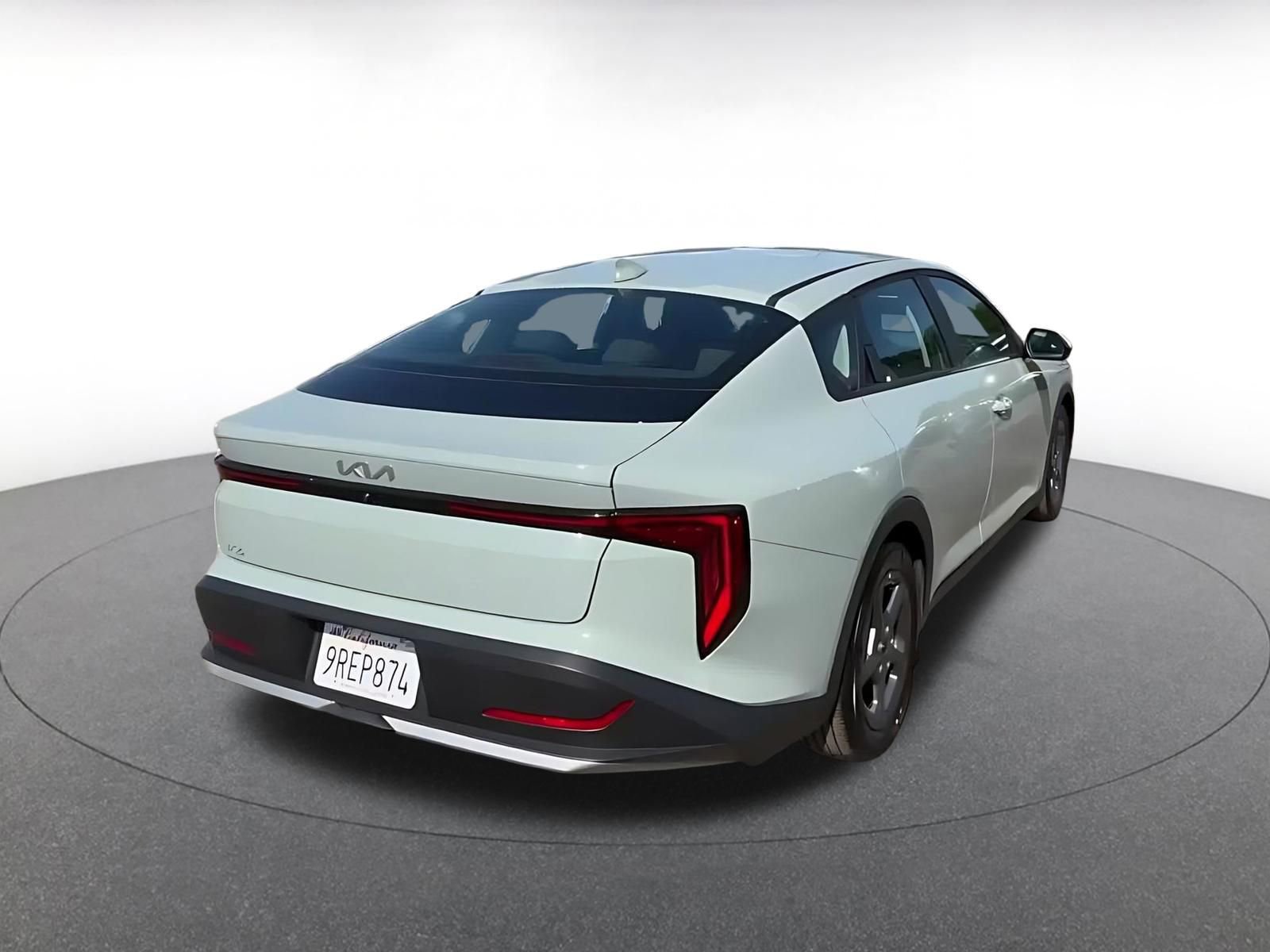 Thumbnail: 2025 Kia K4 - 15