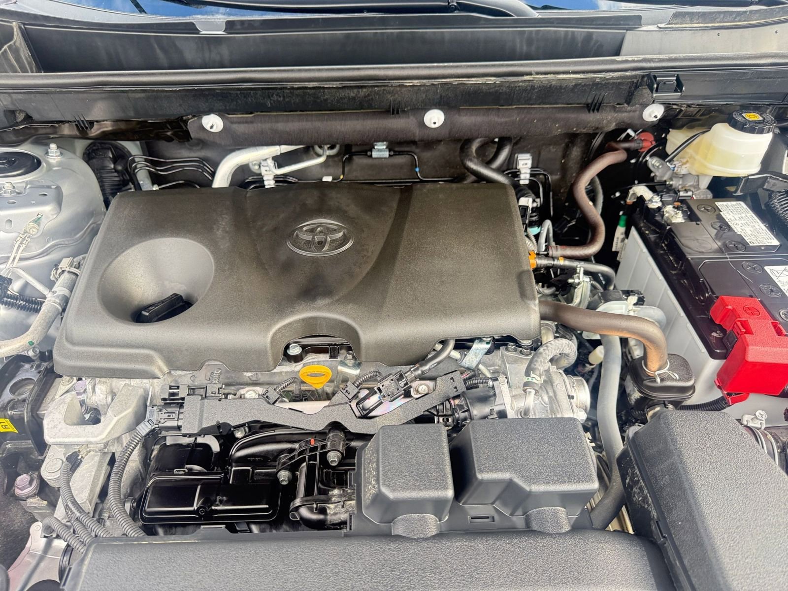 Thumbnail: 2025 Toyota RAV4 - 34