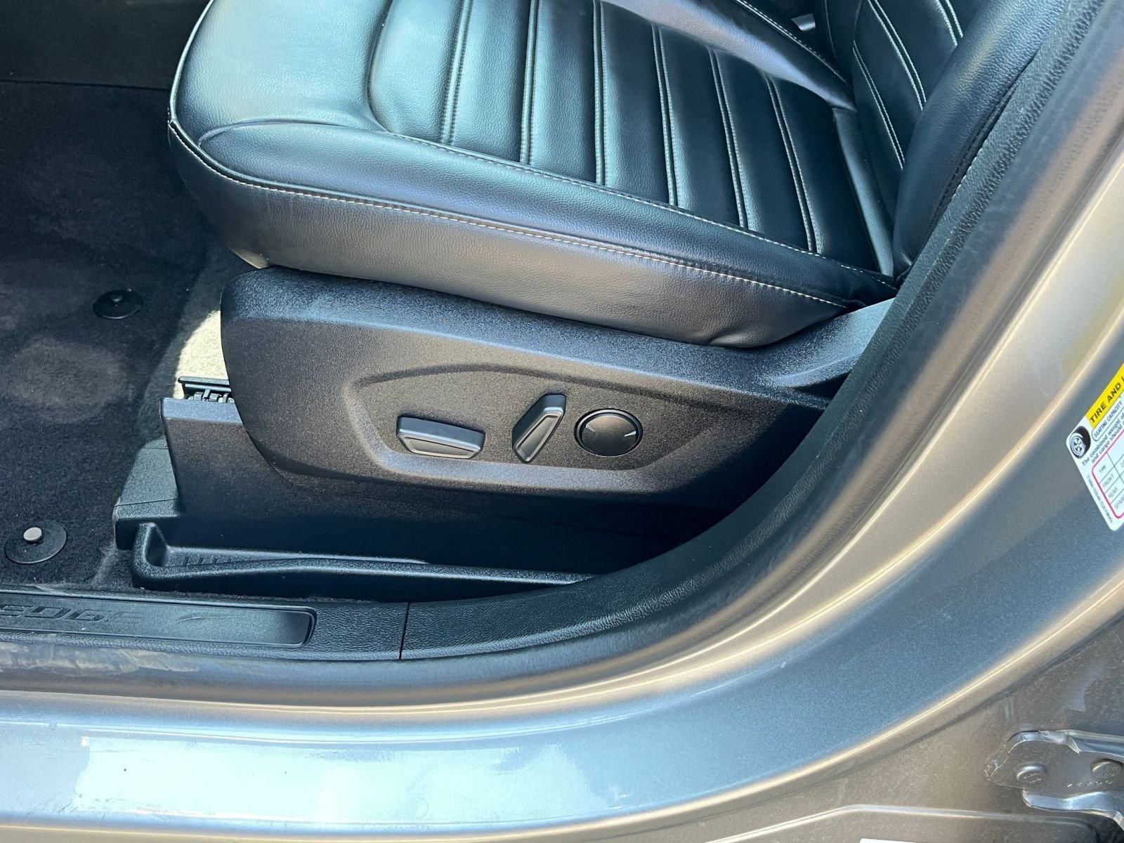 Thumbnail: 2024 Ford Edge - 31