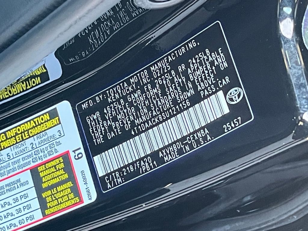 Thumbnail: 2025 Toyota Camry - 18