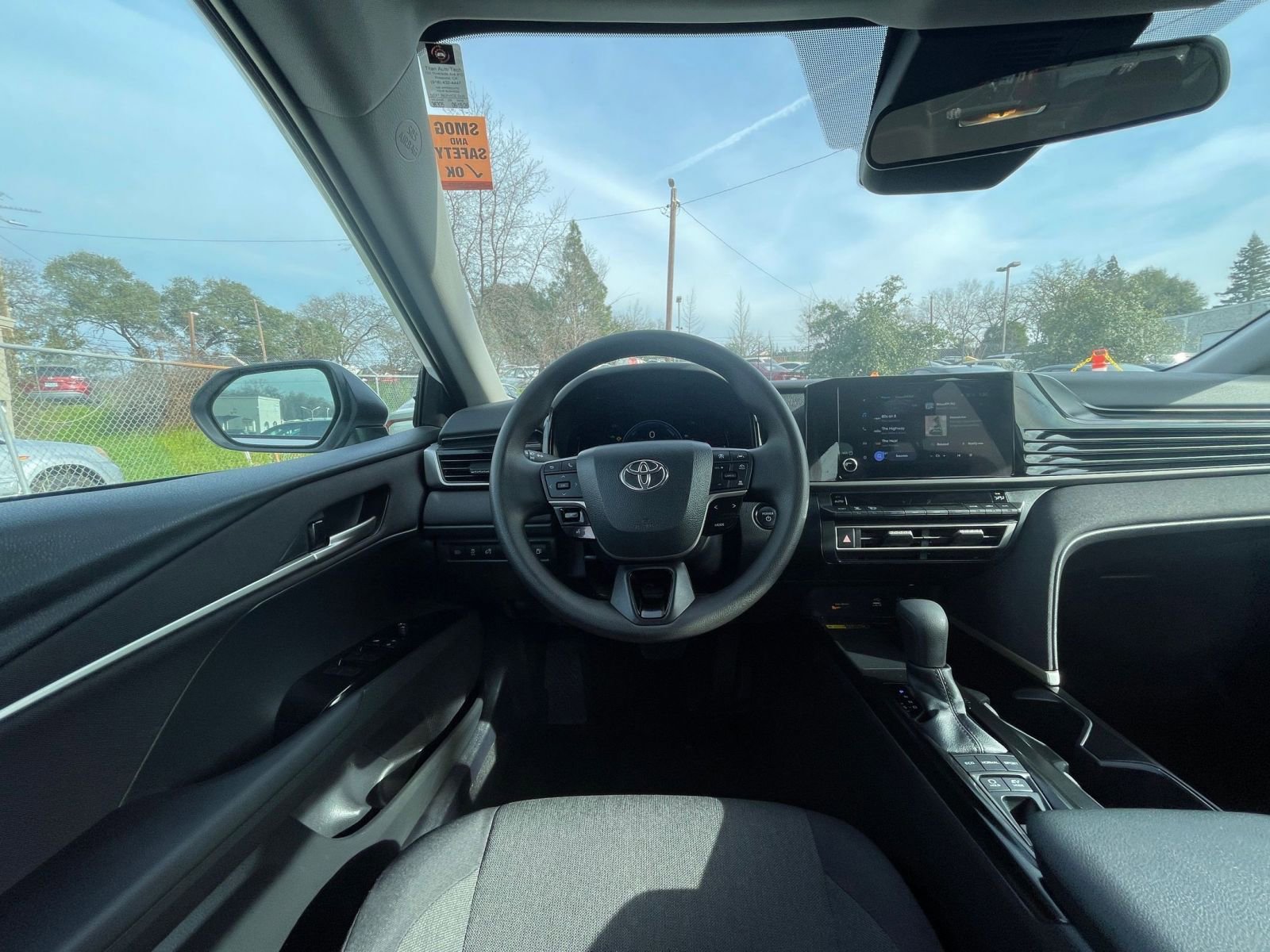 Thumbnail: 2025 Toyota Camry - 33