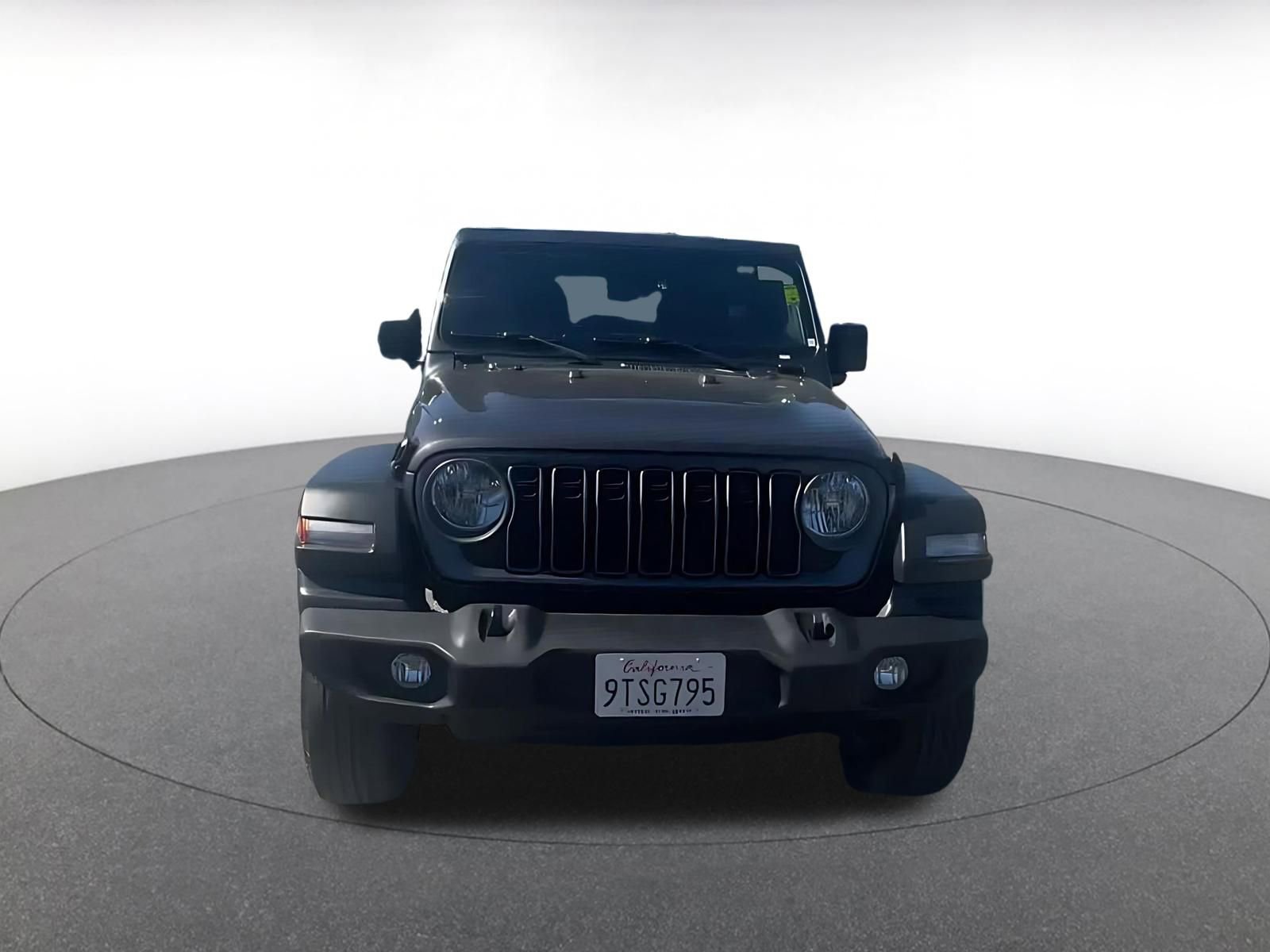 Thumbnail: 2025 Jeep Wrangler - 4