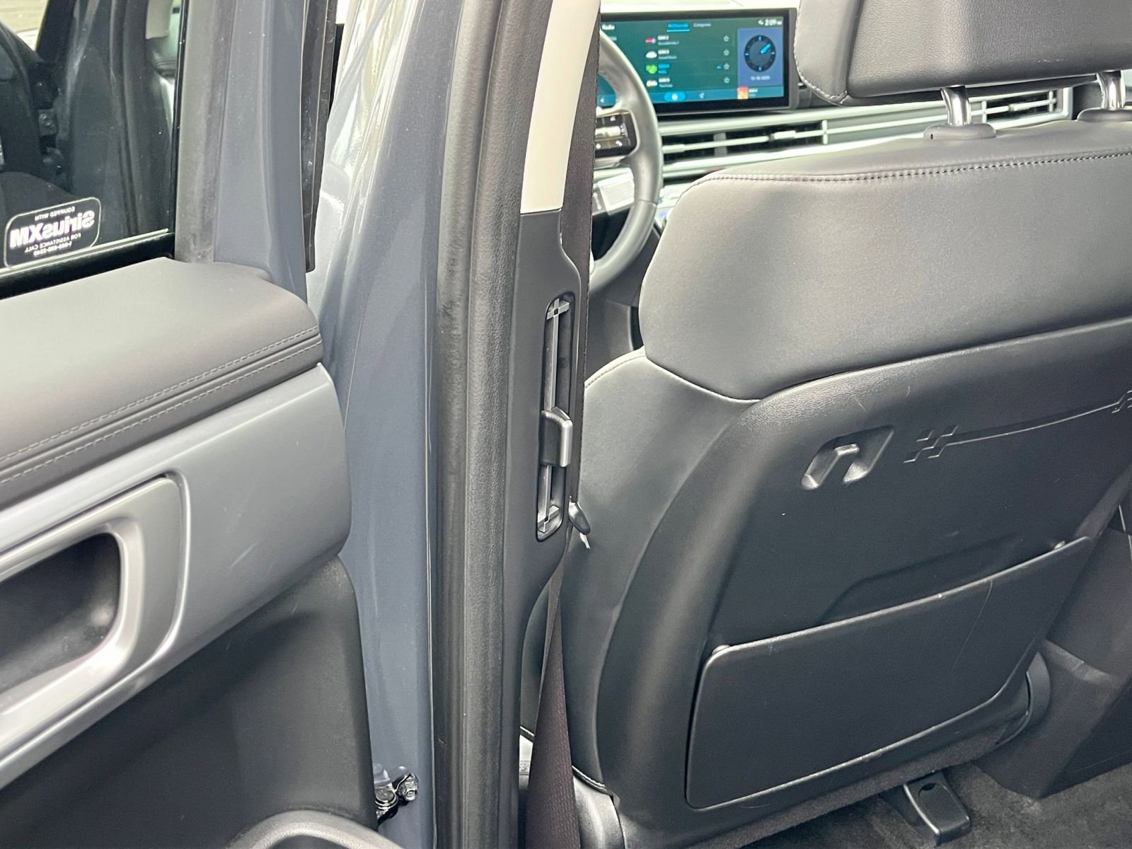 Thumbnail: 2025 Hyundai Santa Fe - 25