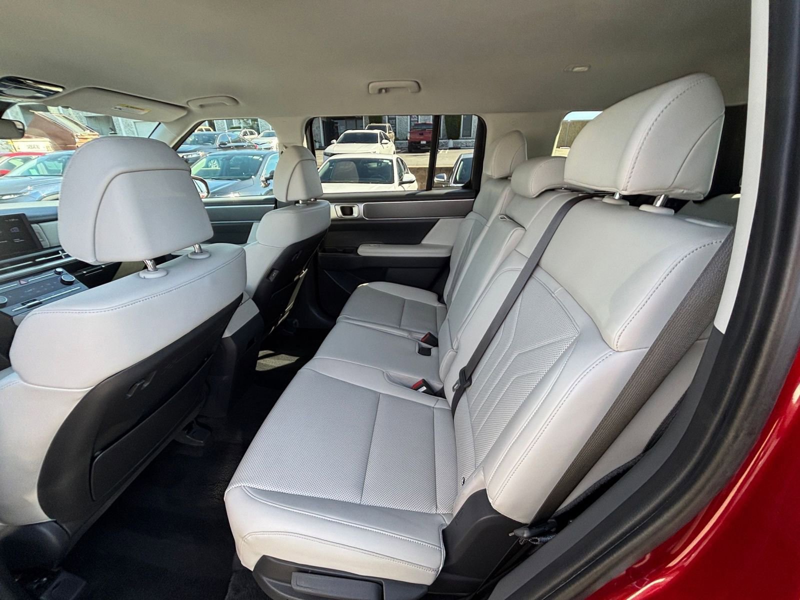 Thumbnail: 2025 Hyundai Santa Fe - 28