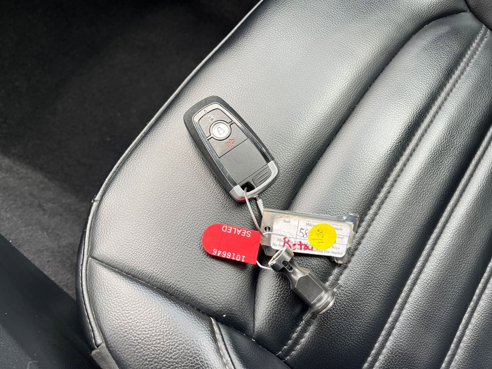 Thumbnail: 2024 Ford Edge - 22