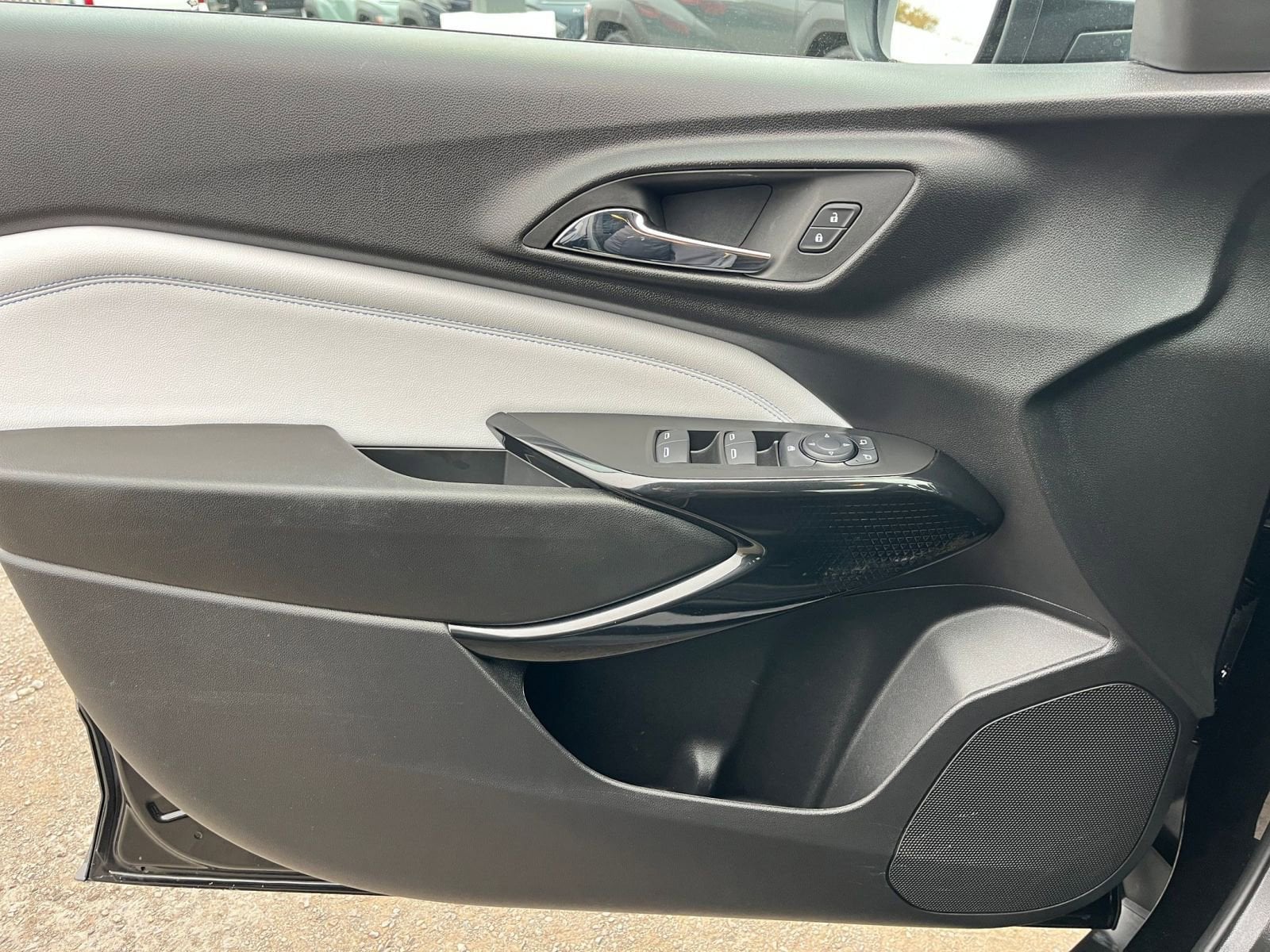 Thumbnail: 2025 Chevrolet Trax - 20