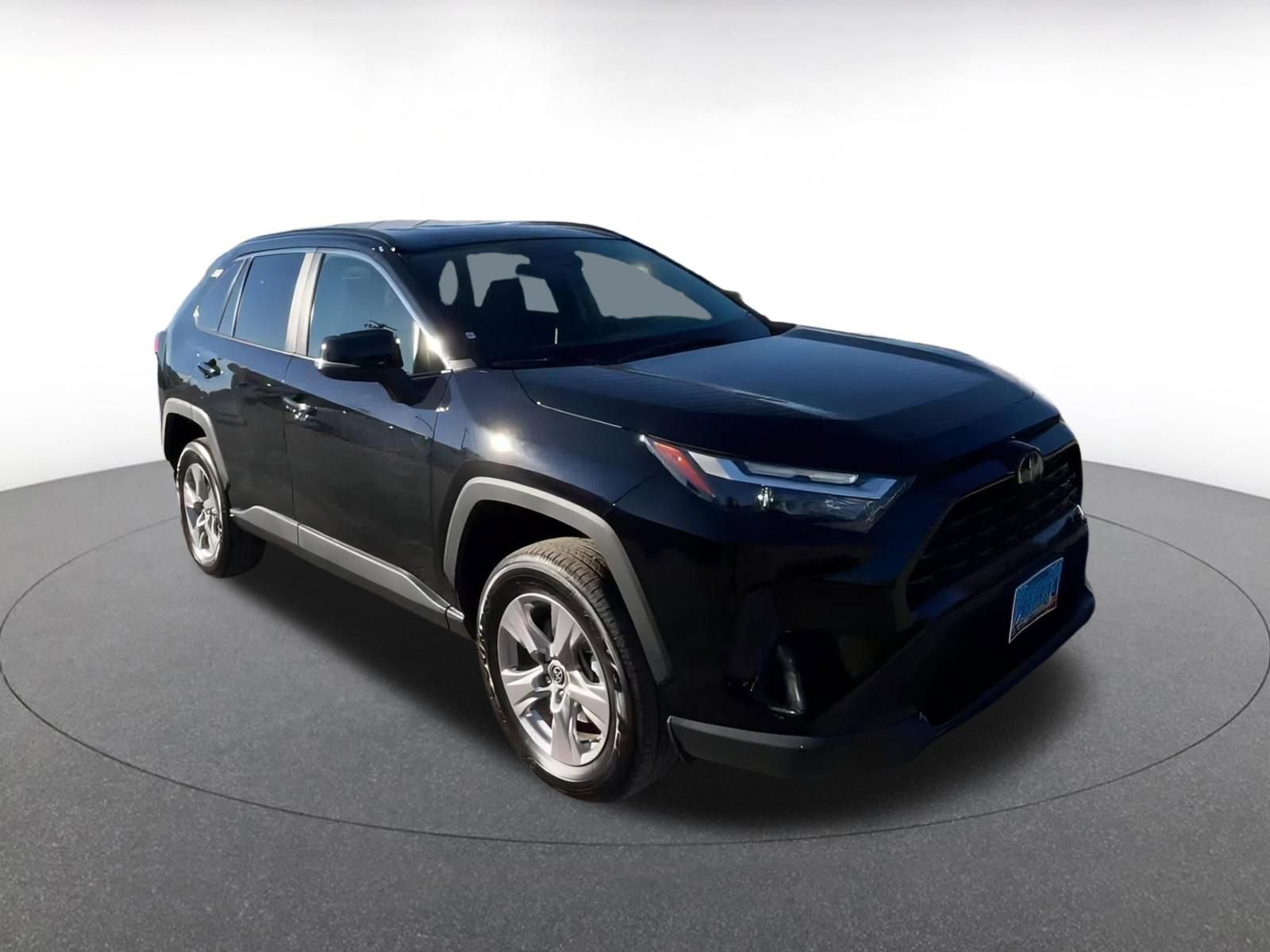 Thumbnail: 2025 Toyota RAV4 - 4