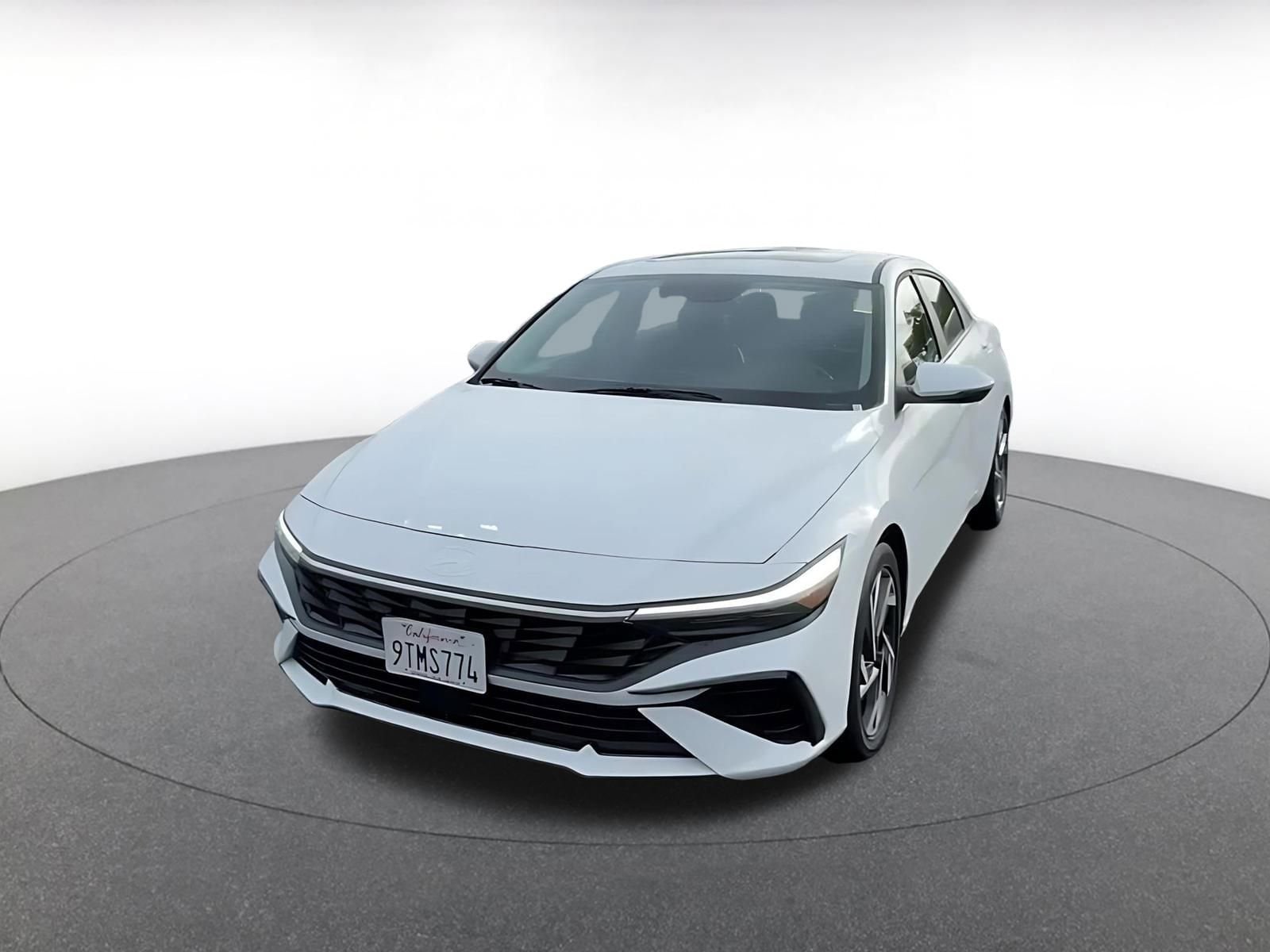 Thumbnail: 2025 Hyundai Elantra - 7