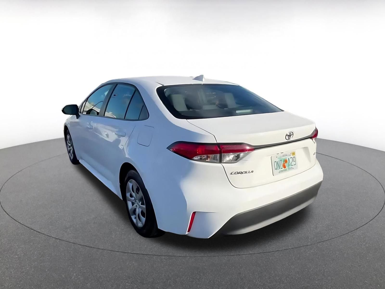 Thumbnail: 2025 Toyota Corolla - 11